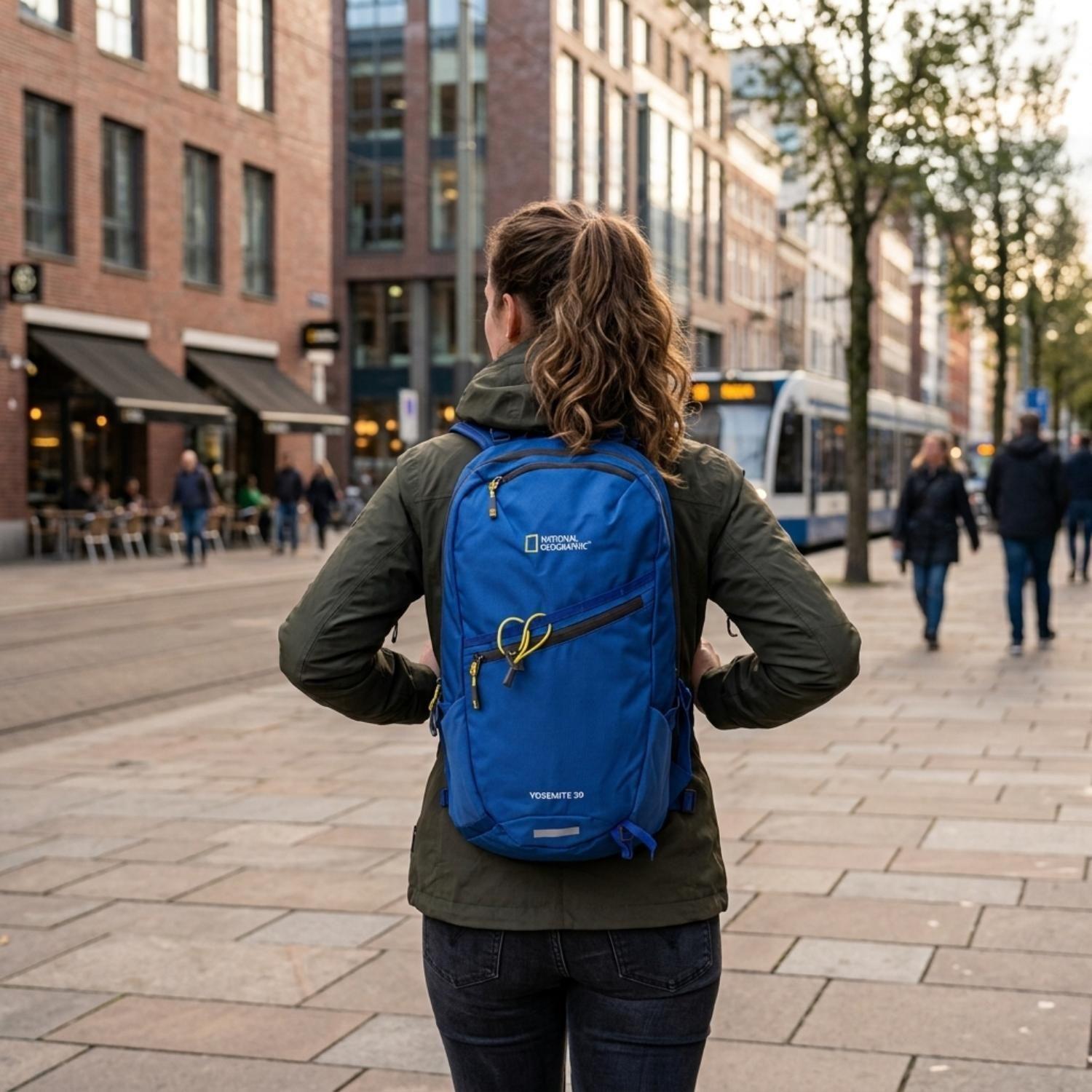 Mochila Yosemite Azul 20 Litros National Geographic-3