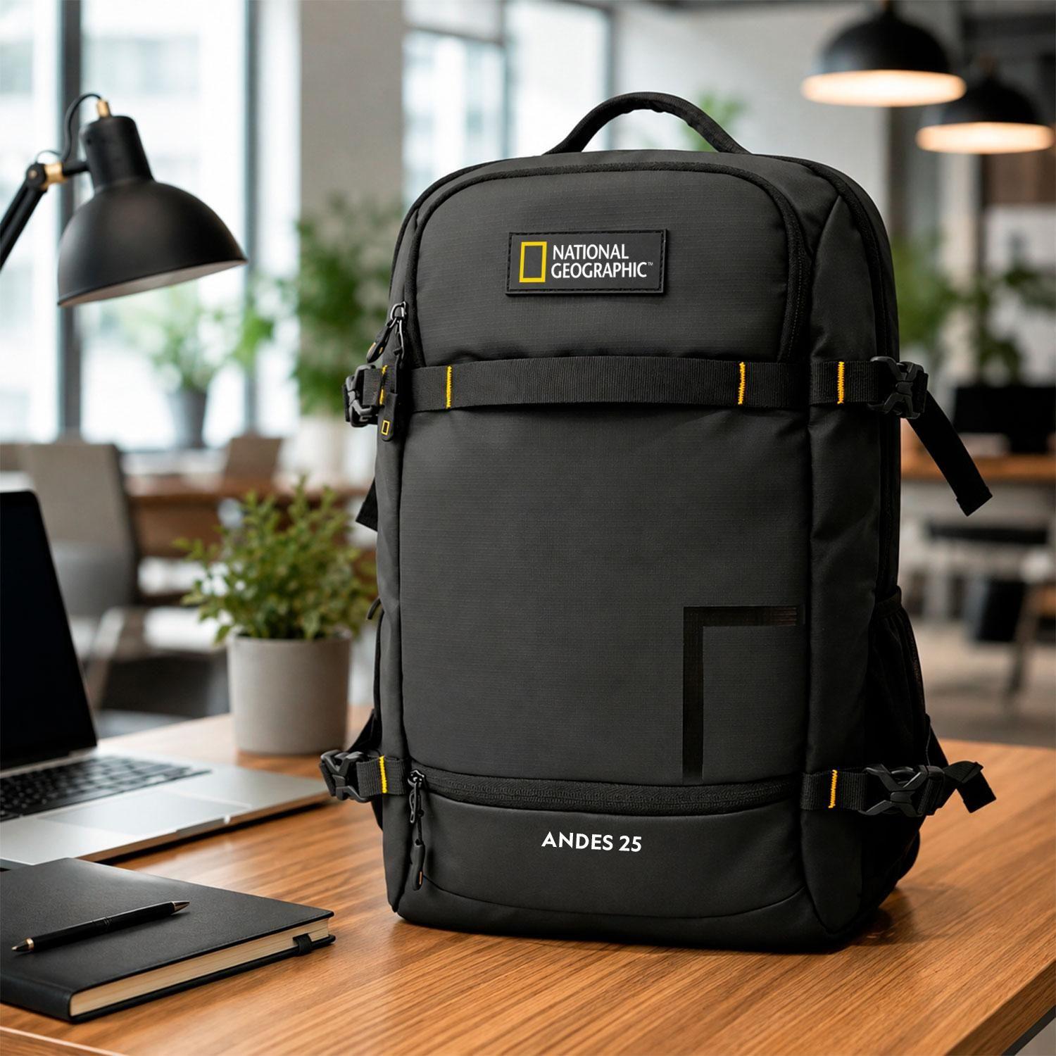 Mochila Andes Negra 23 Litros National Geographic-6
