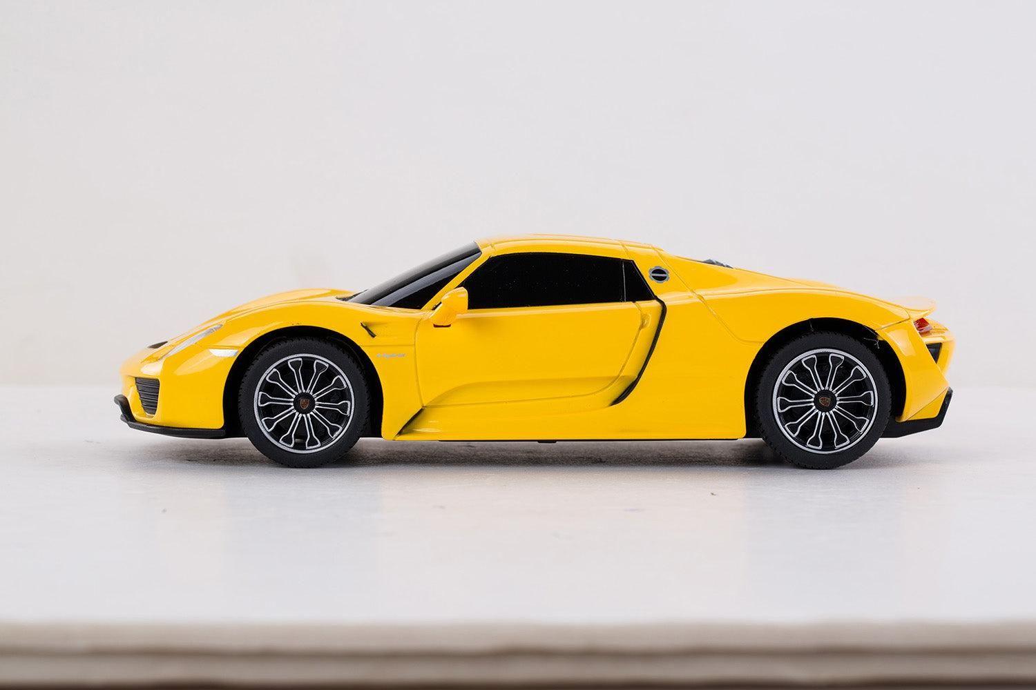 Auto Radiocontrolado Escala 1:24 Porsche Spyder Amarillo-4