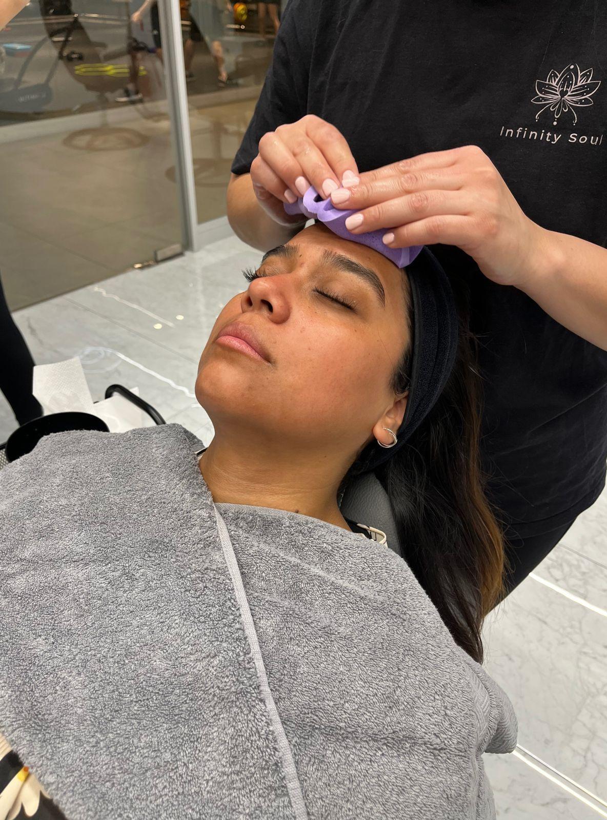 SKIN DETOX (Limpieza + gimnasia facial)-0