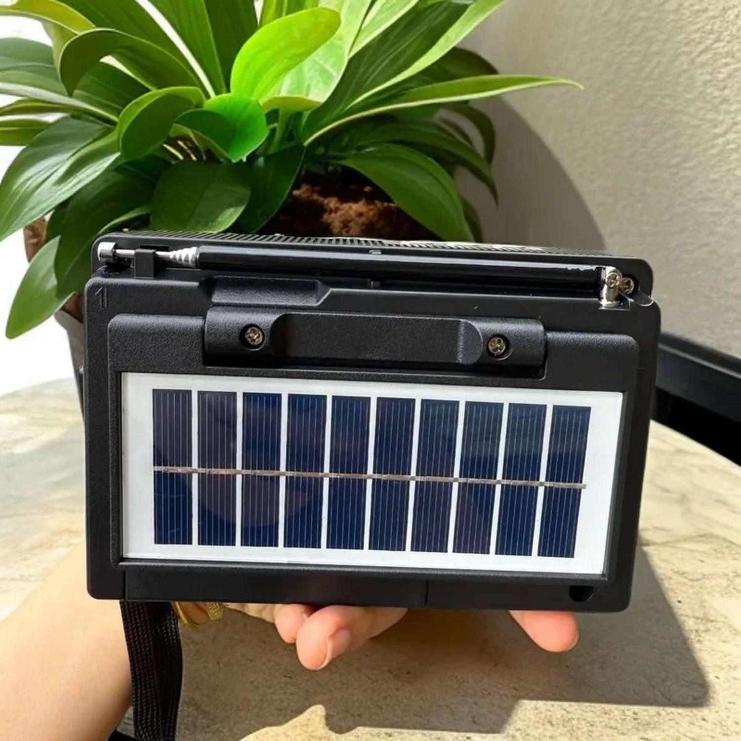 Radio Parlante Portatil Recargable Panel Solar Am Fm Usb-2