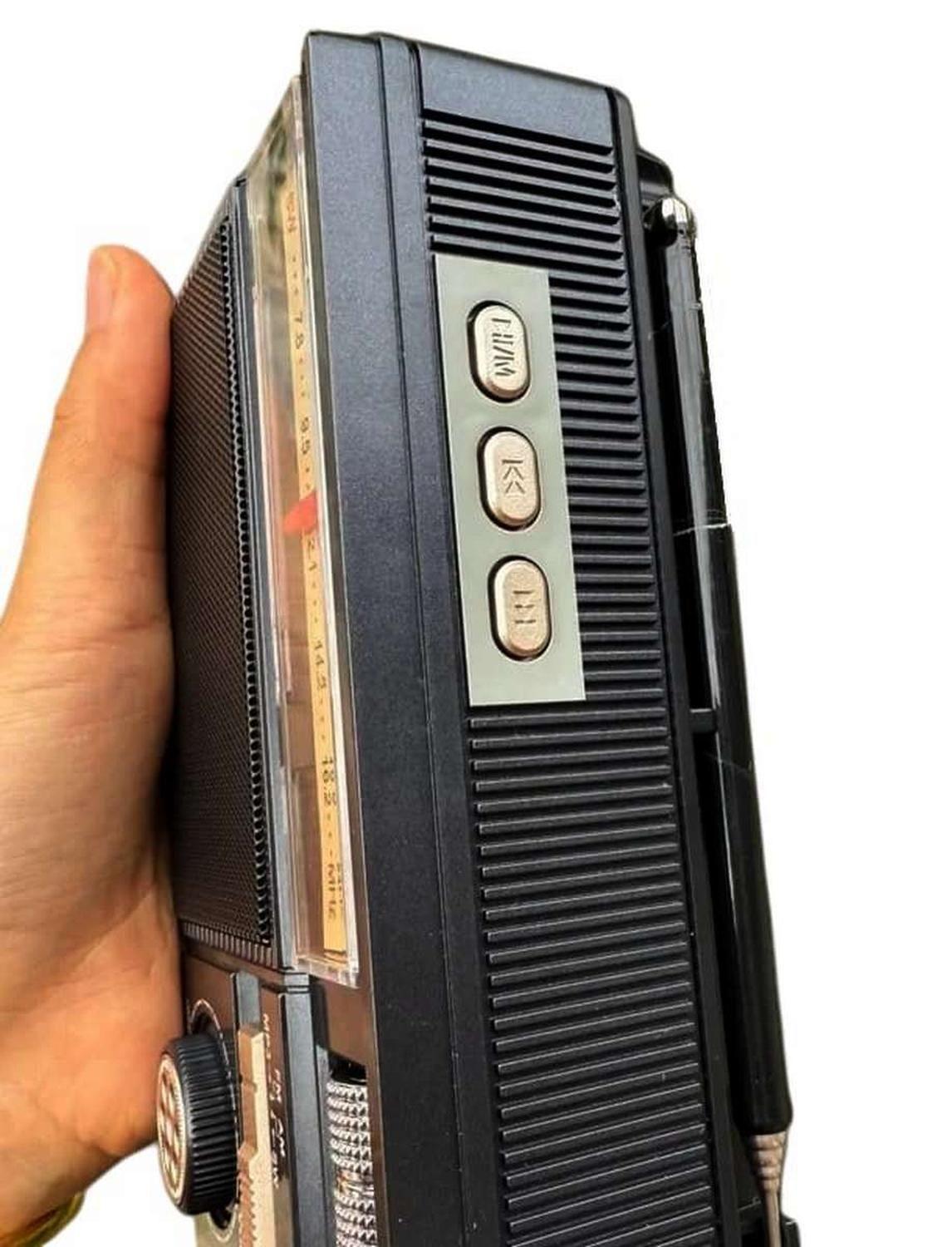 Radio Parlante Portatil Recargable Panel Solar Am Fm Usb-6