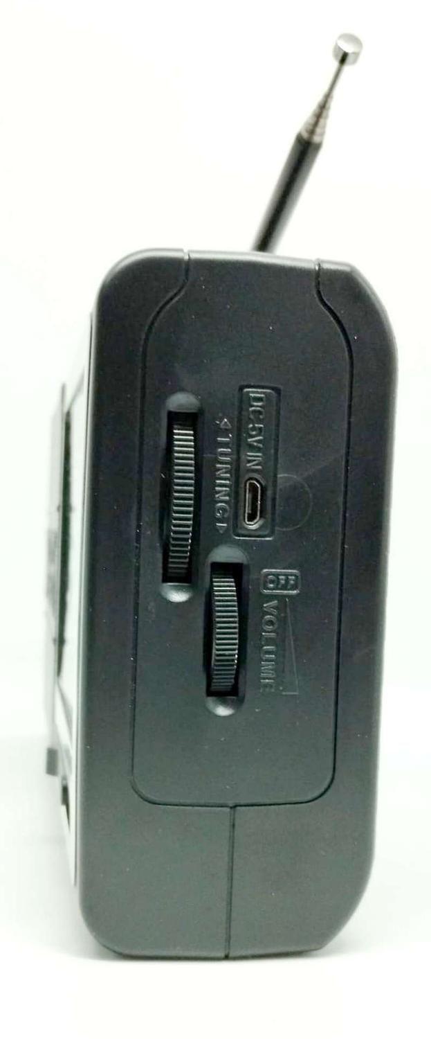 Radio Parlante Vintage Portatil Recargable Pilas Fm Am-3