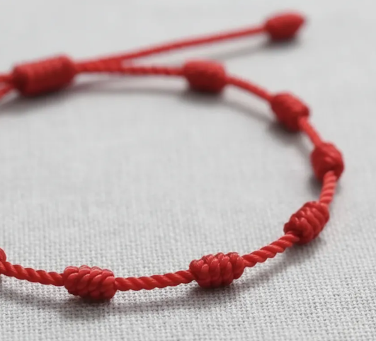 Pulsera Hilo Rojo 7 Nudos De Protección Y Suerte Ajustable-3