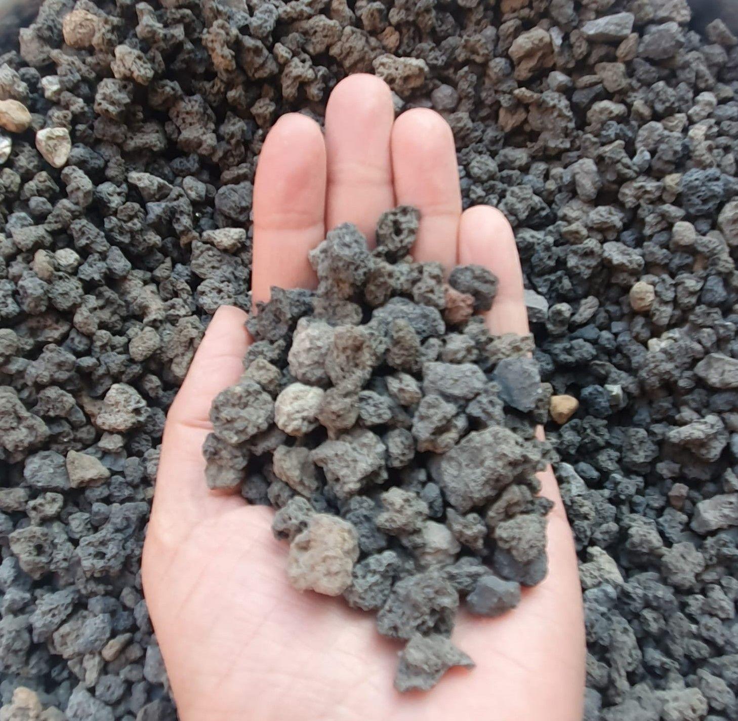 PIEDRA VOLCANICA. GRAVILLA. 1 LTS-4