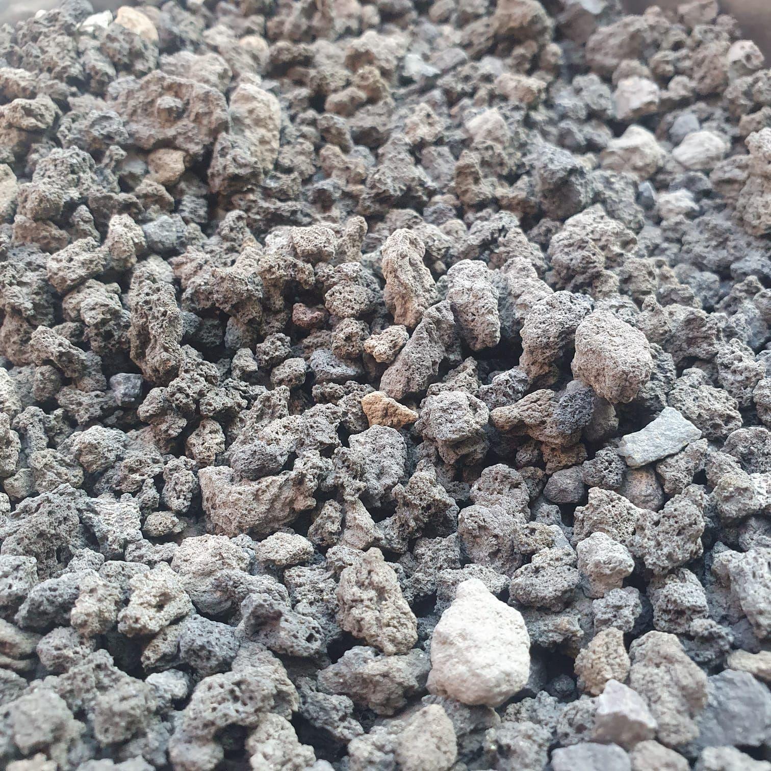 PIEDRA VOLCANICA. GRAVILLA. 1 LTS-3