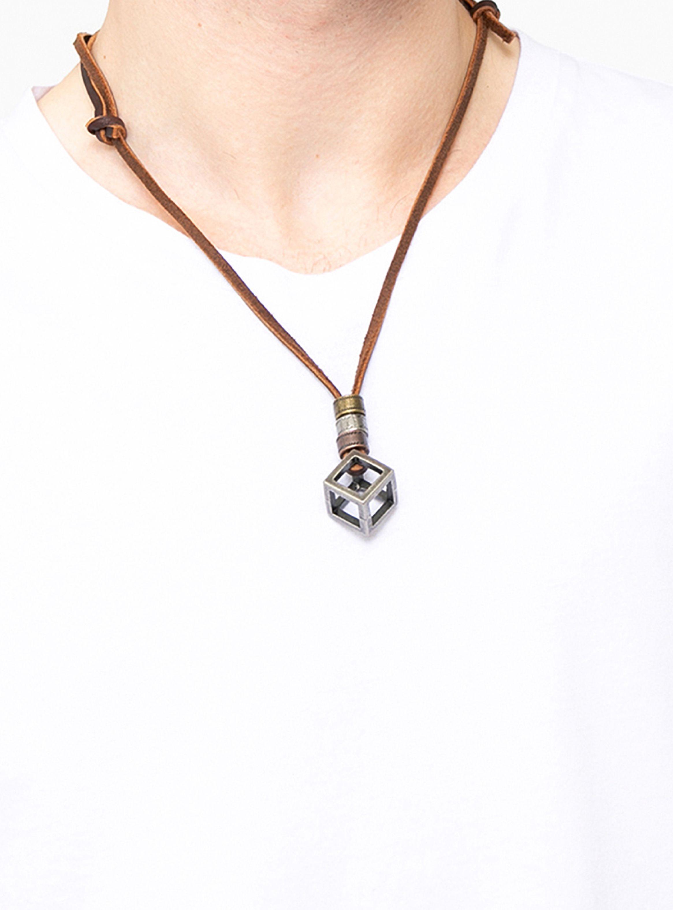 Collar Colgante Cuero Cubo Vintage Tridimensional-3