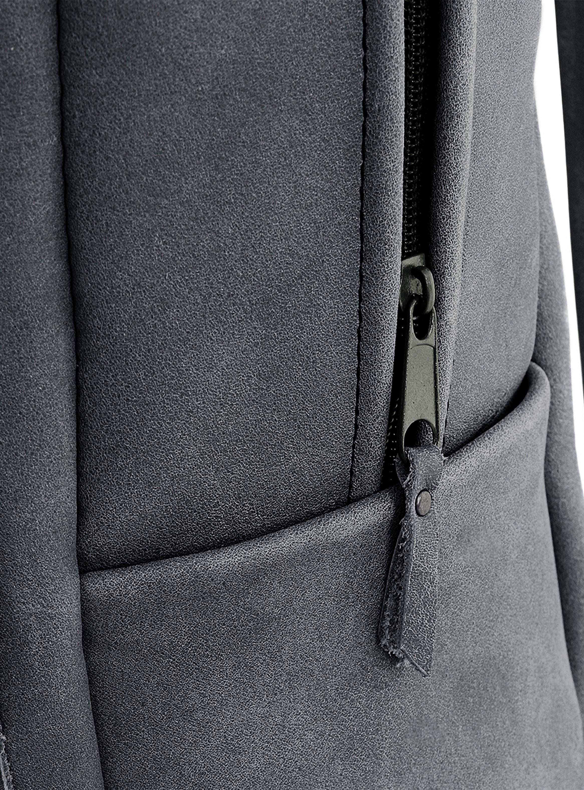 Mochila de Cuero Natural Negro Bolsillo Grande Frontal-5