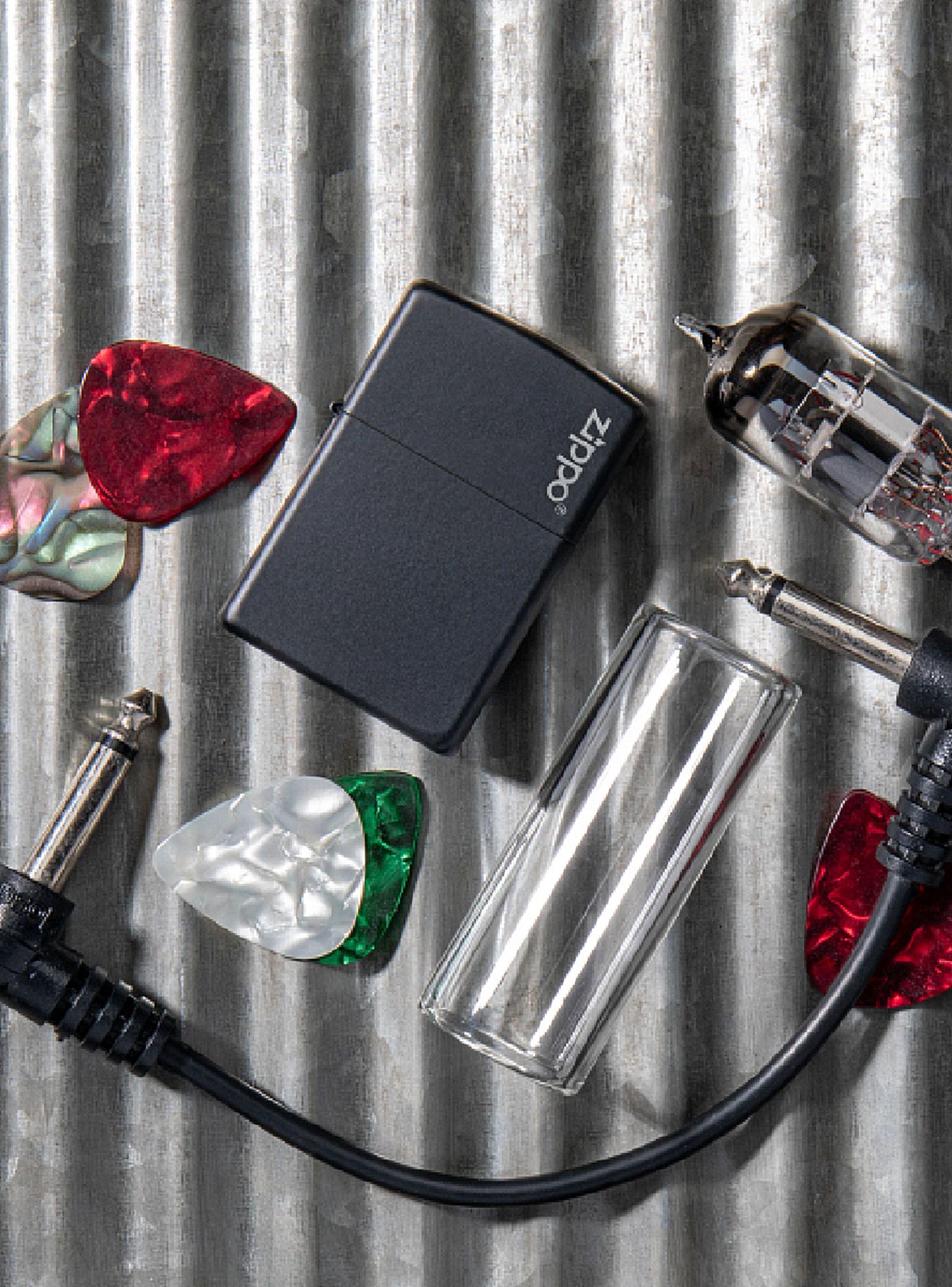 Encendedor Zippo Lighter Classic Black Matte Logo Negro-4