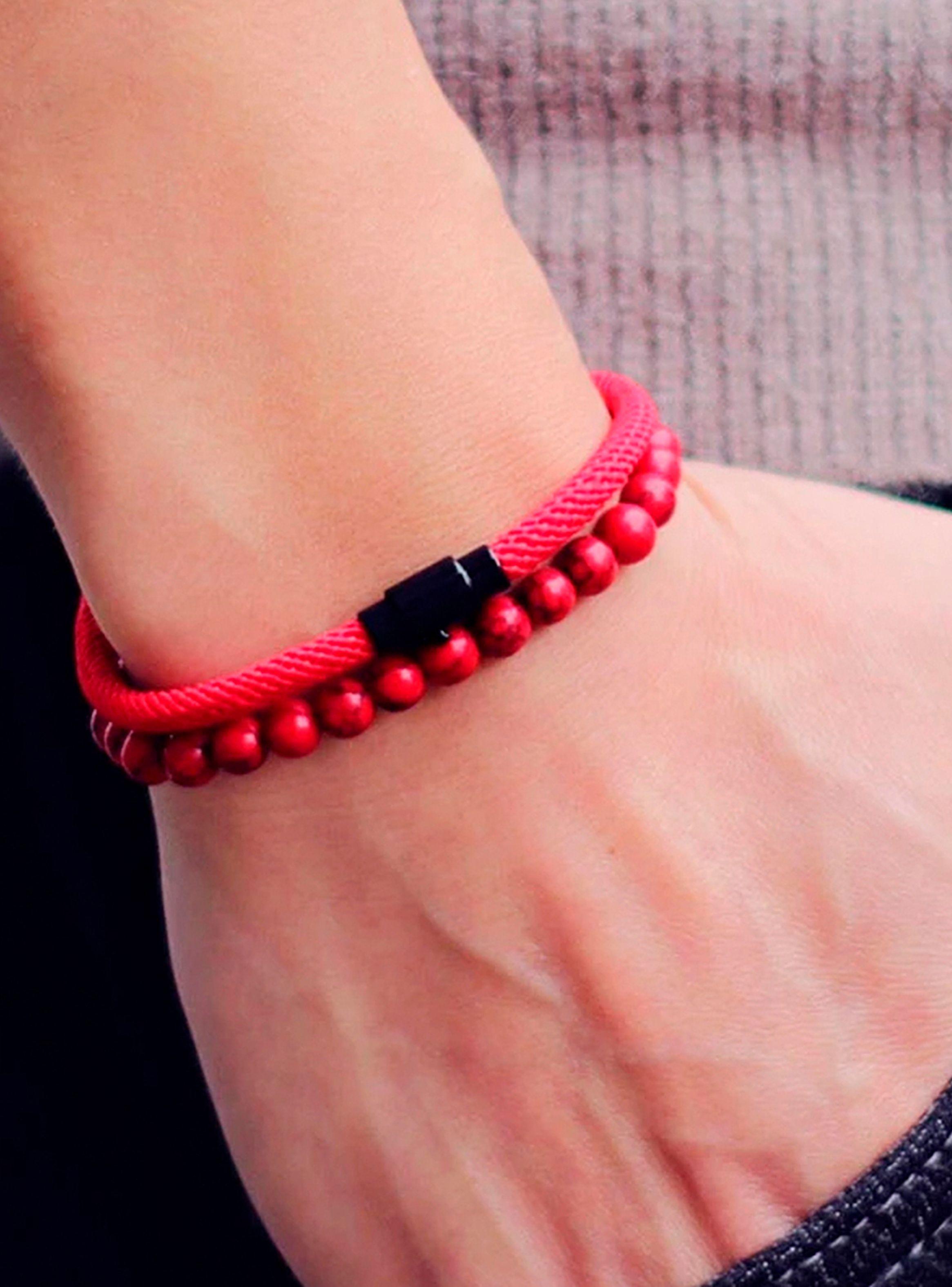 Pulseras Rojas Cordón con Broche y Pulsera Howlita Elástica-3