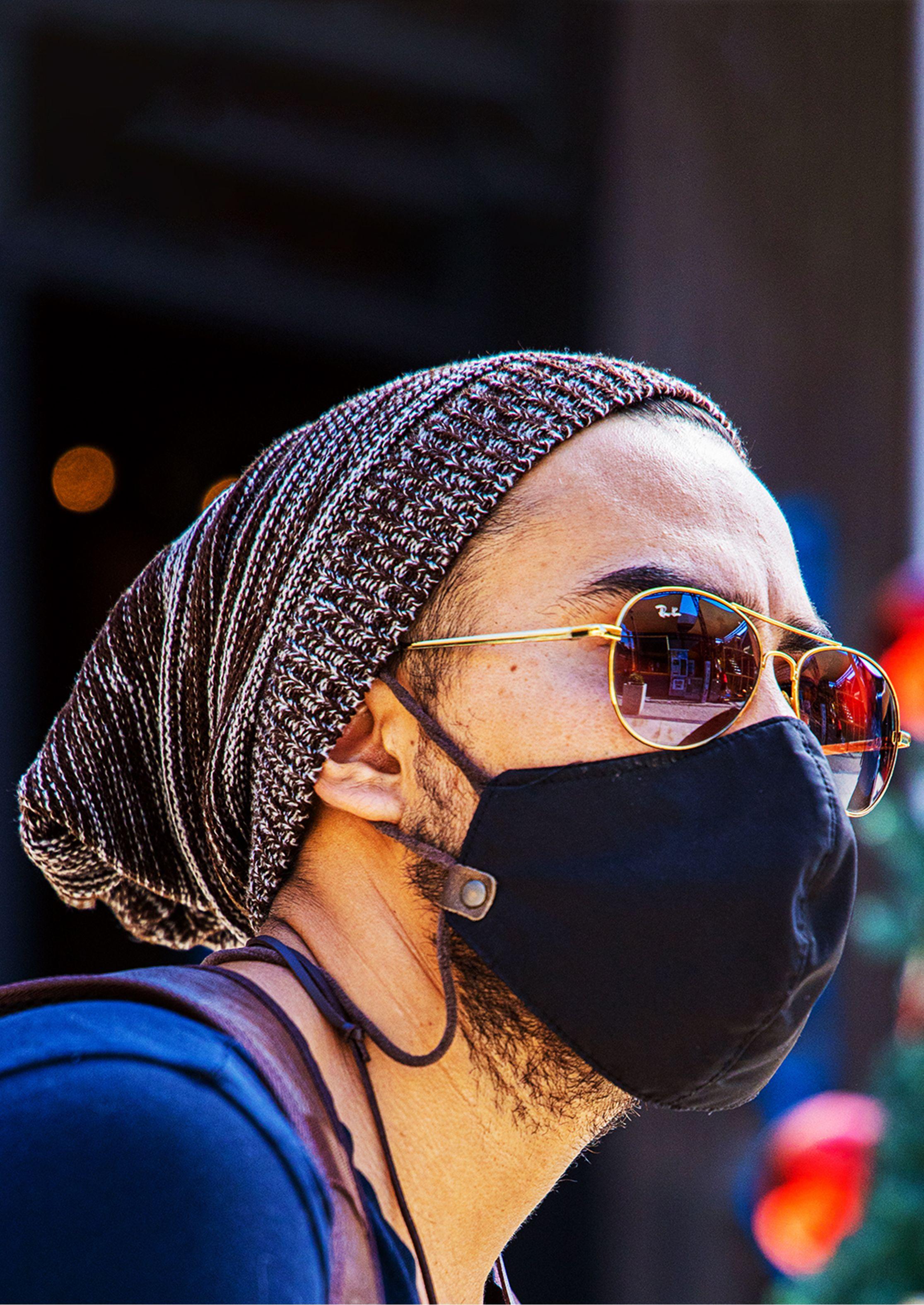 Gorro Tejido en Algodón Moda Unisex Beige con Café-3