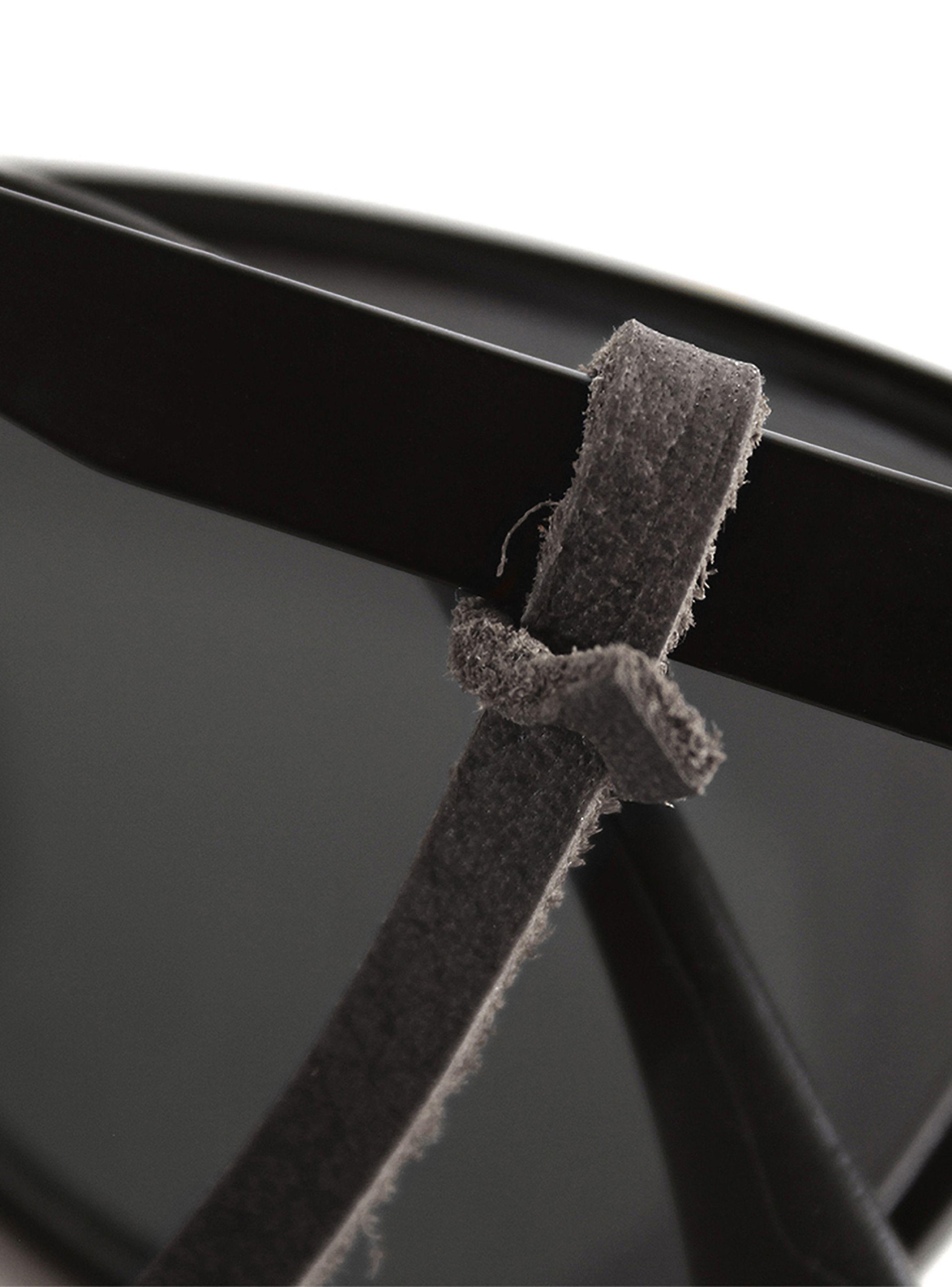 Strap de Cuero Delgado para Lentes color Negro Ajustable-2