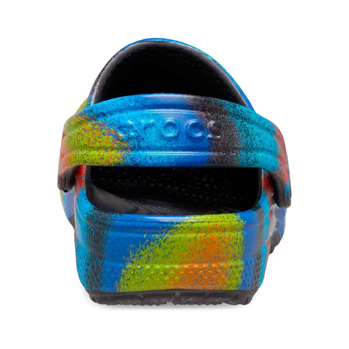 Zueco Crocs Classic Spray Dye Niños TD Black/Multi-4