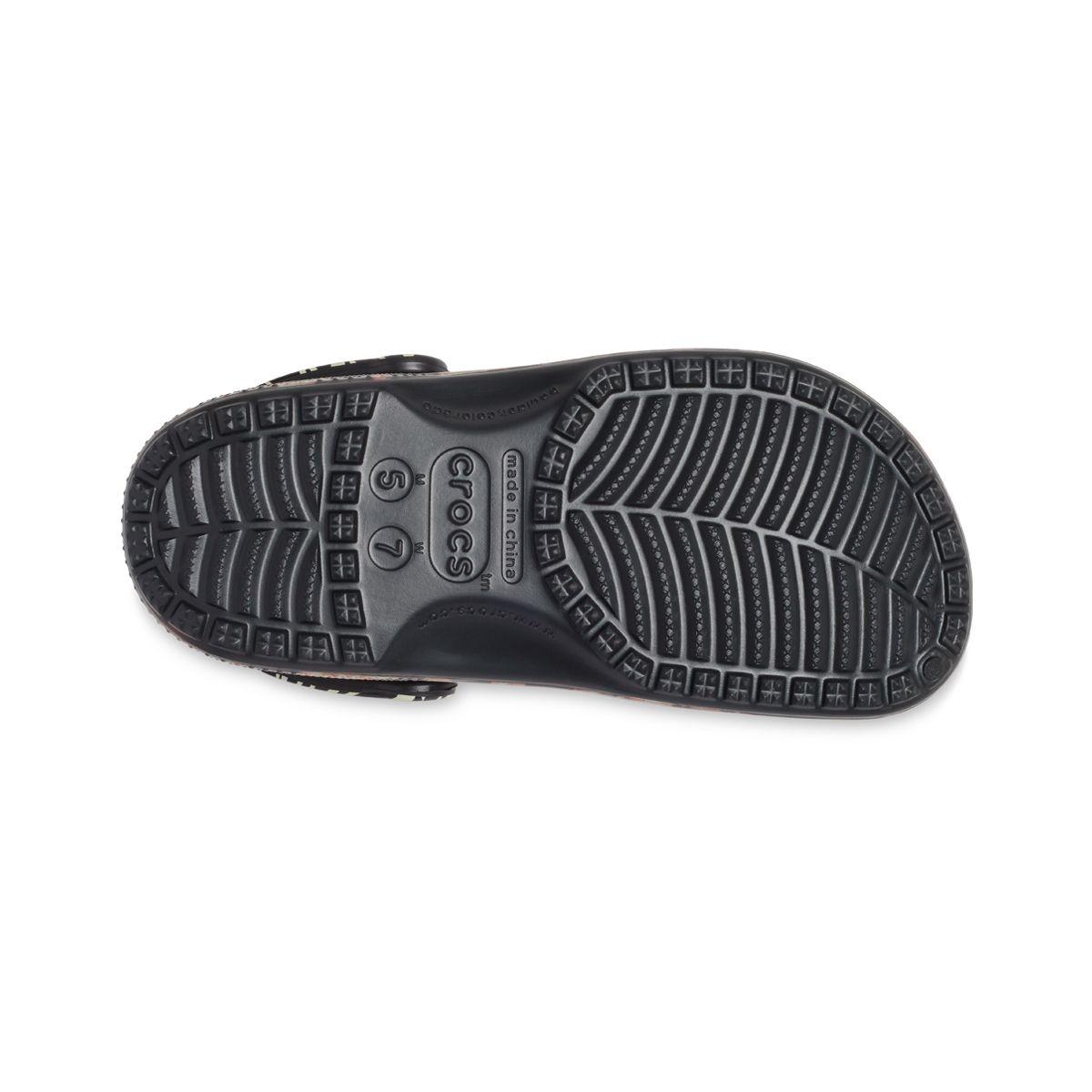 Zueco Crocs Classic Animal Remix Unisex Black/Multi-3