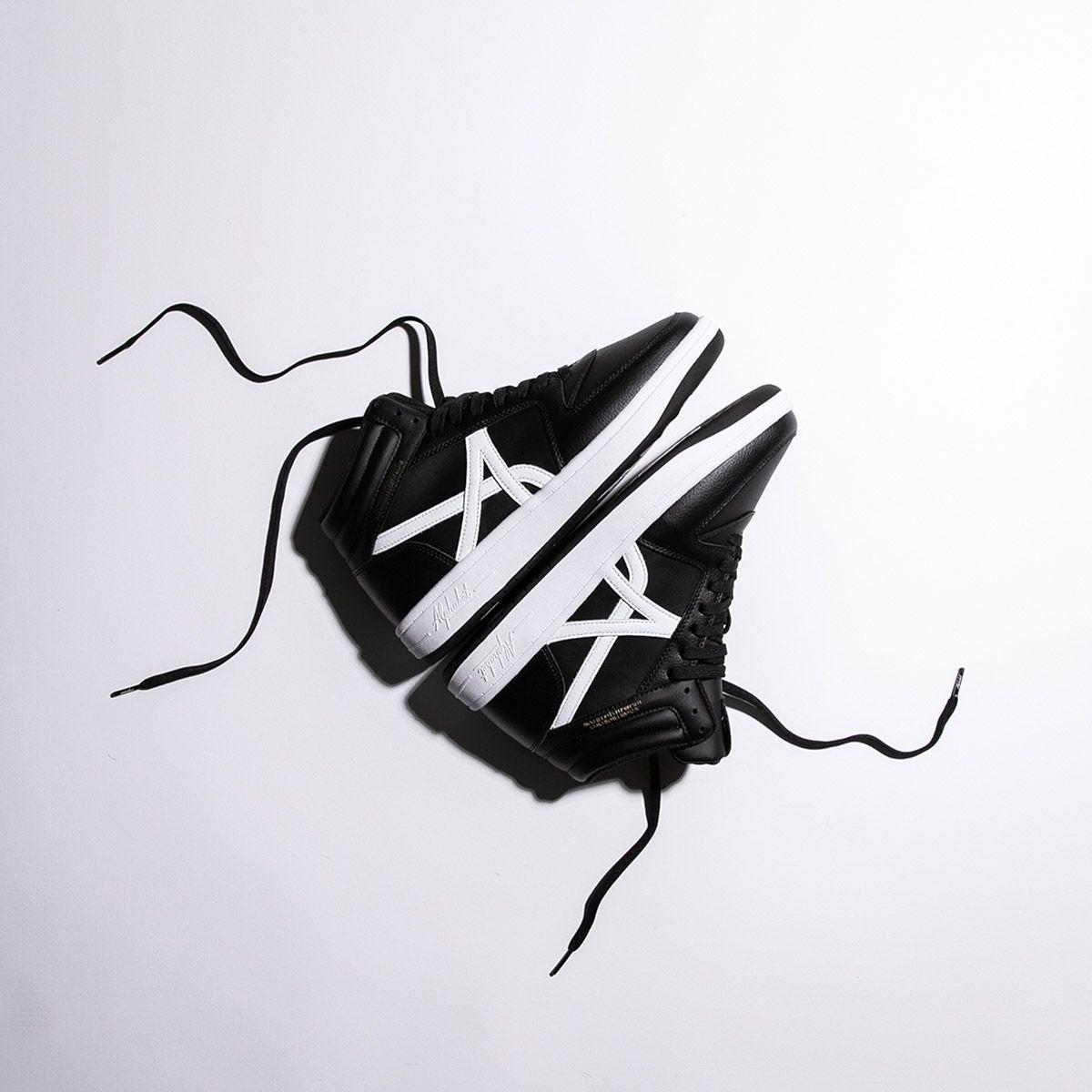 Zapatillas ALPHABET Negro Hombre Retro Fit High 698-1