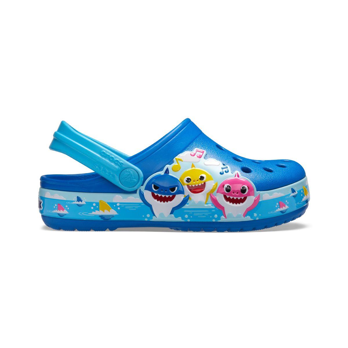 Zueco Crocs Fun Lab Baby Shark Band Niño Bright Cobalt-1