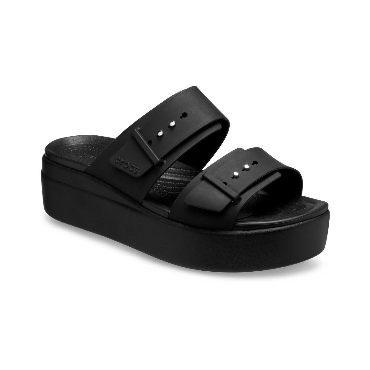 Sandalia Crocs Brooklyn Buckle Low Wedge Mujer Black-0