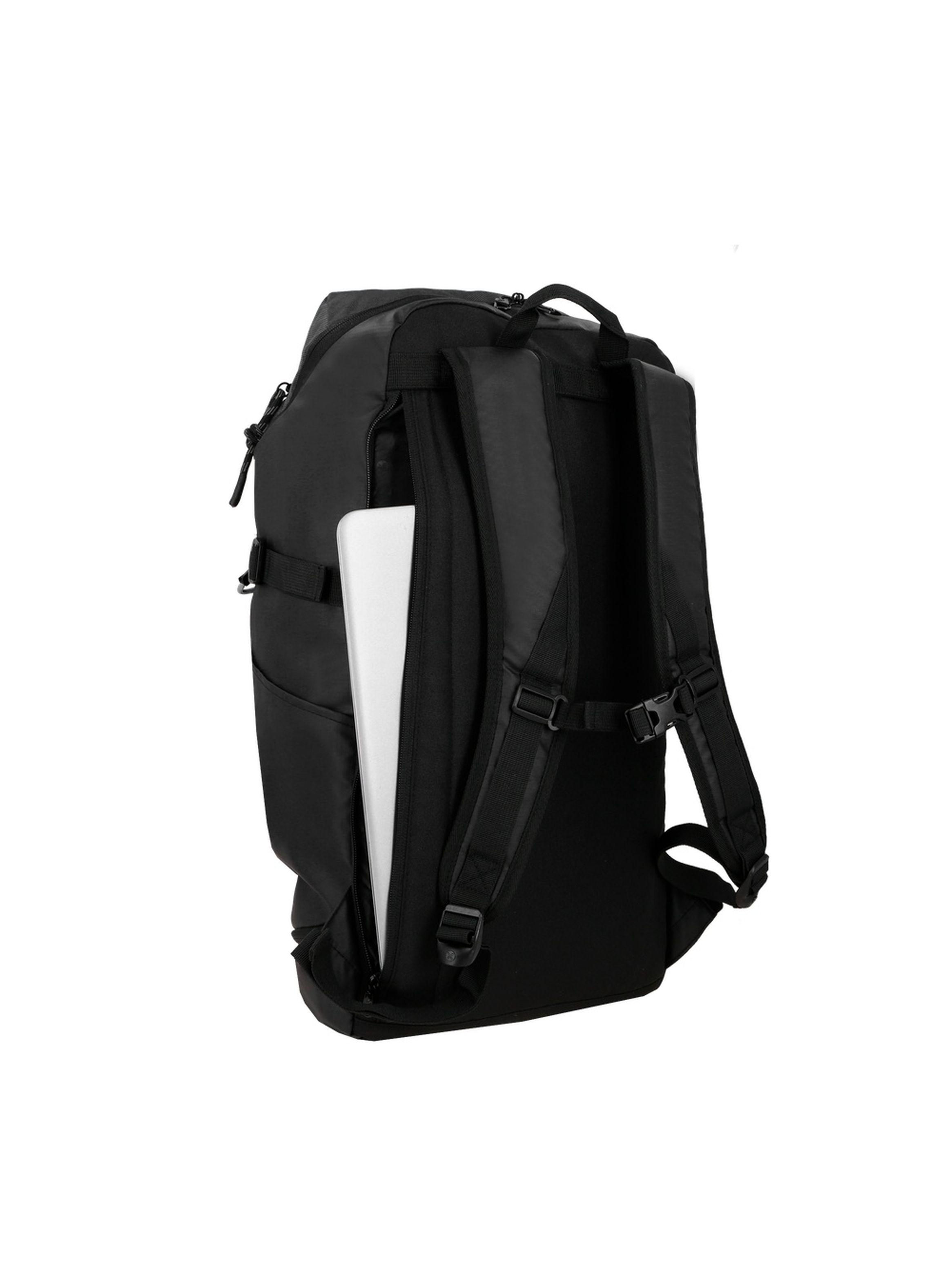 Mochila Deportiva de Hombre Xtrem Quator 2.0 3XT Negro L-7