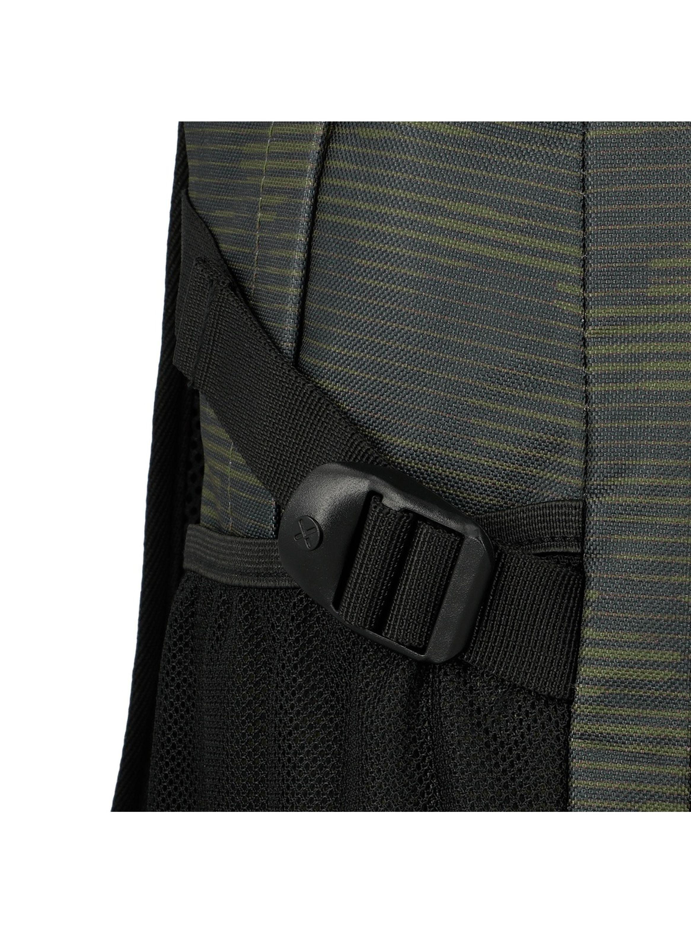 Mochila Notebook Xtrem Newbury 6XT Verde Militar 15"-8