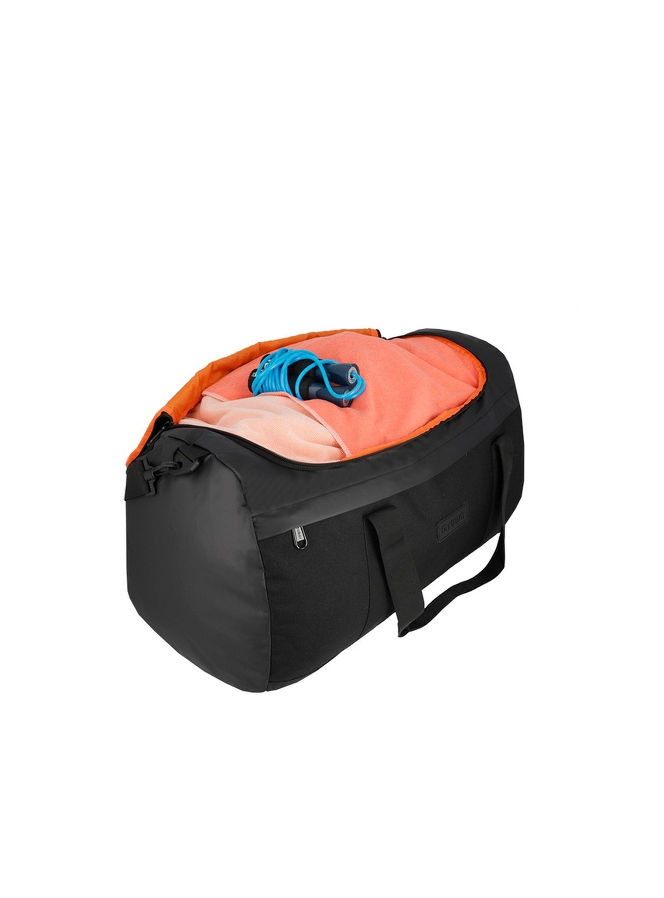Bolso Deportivo Xtrem Newcastle 2.0 Negro L-3