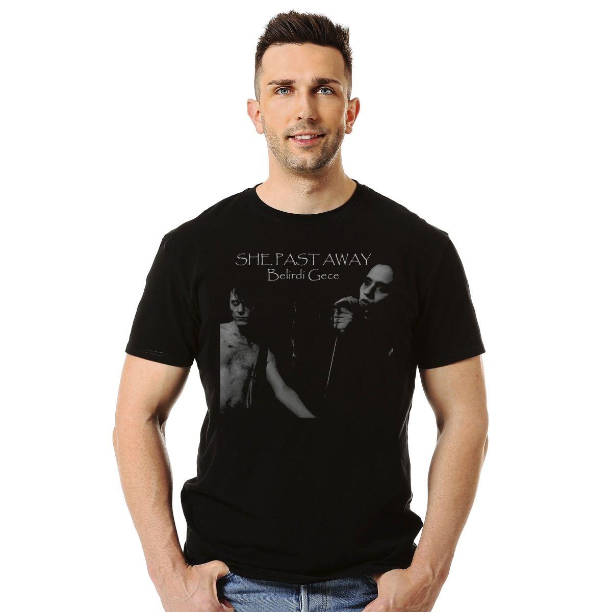 SHE PAST AWAY BELIRDI GECE POLERA MANGA CORTA HOMBRE-2