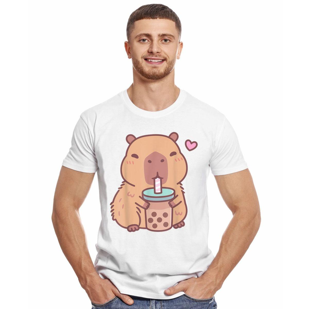 CAPIBARA TOMANDO BEBIDA CON BOMBILLA CAPYBARA POLERA MANGA CORTA HOMBRE-2
