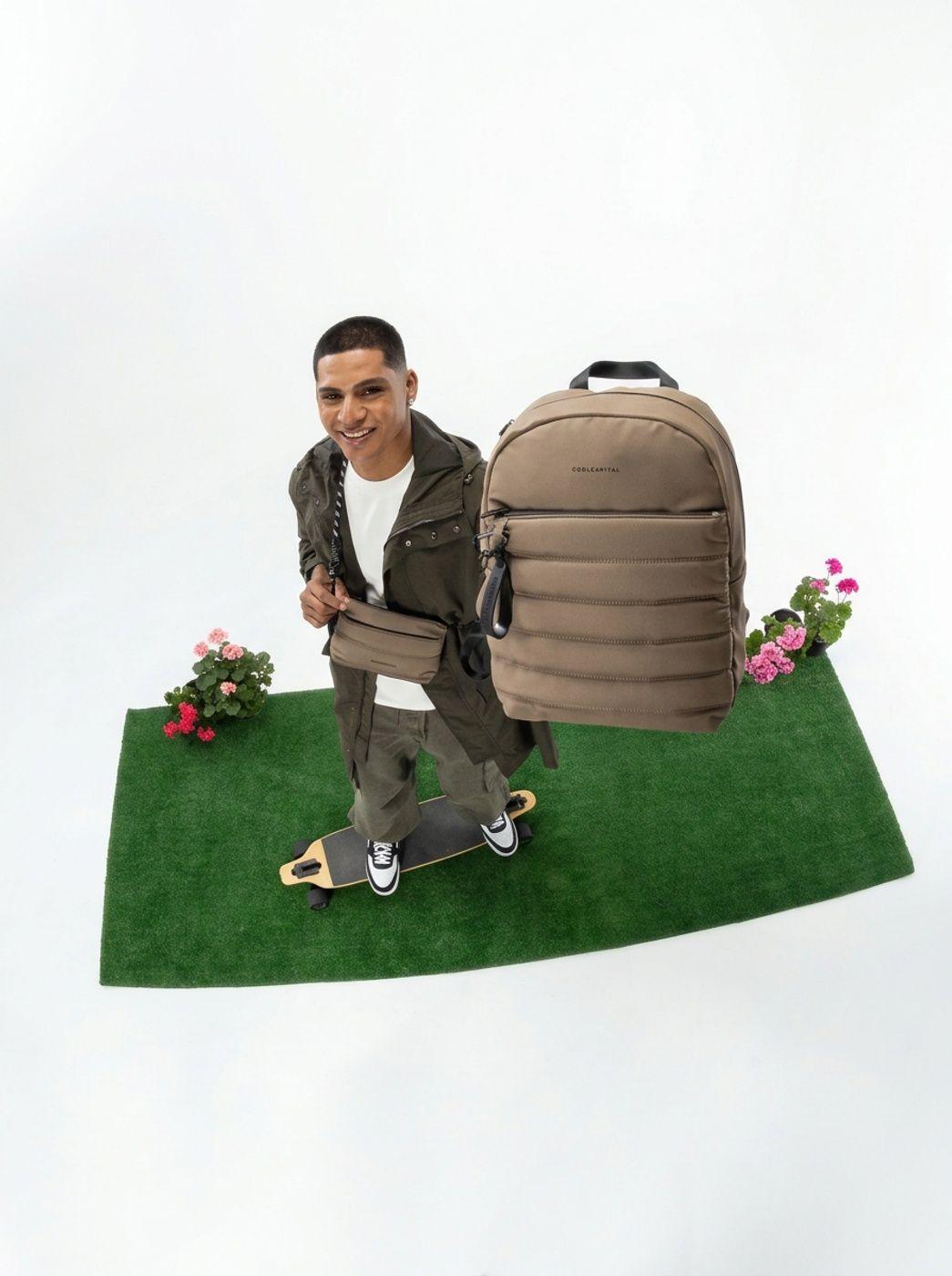 Mochila Cool Capital SORA 15 Caf Urbana Uso Diario-4