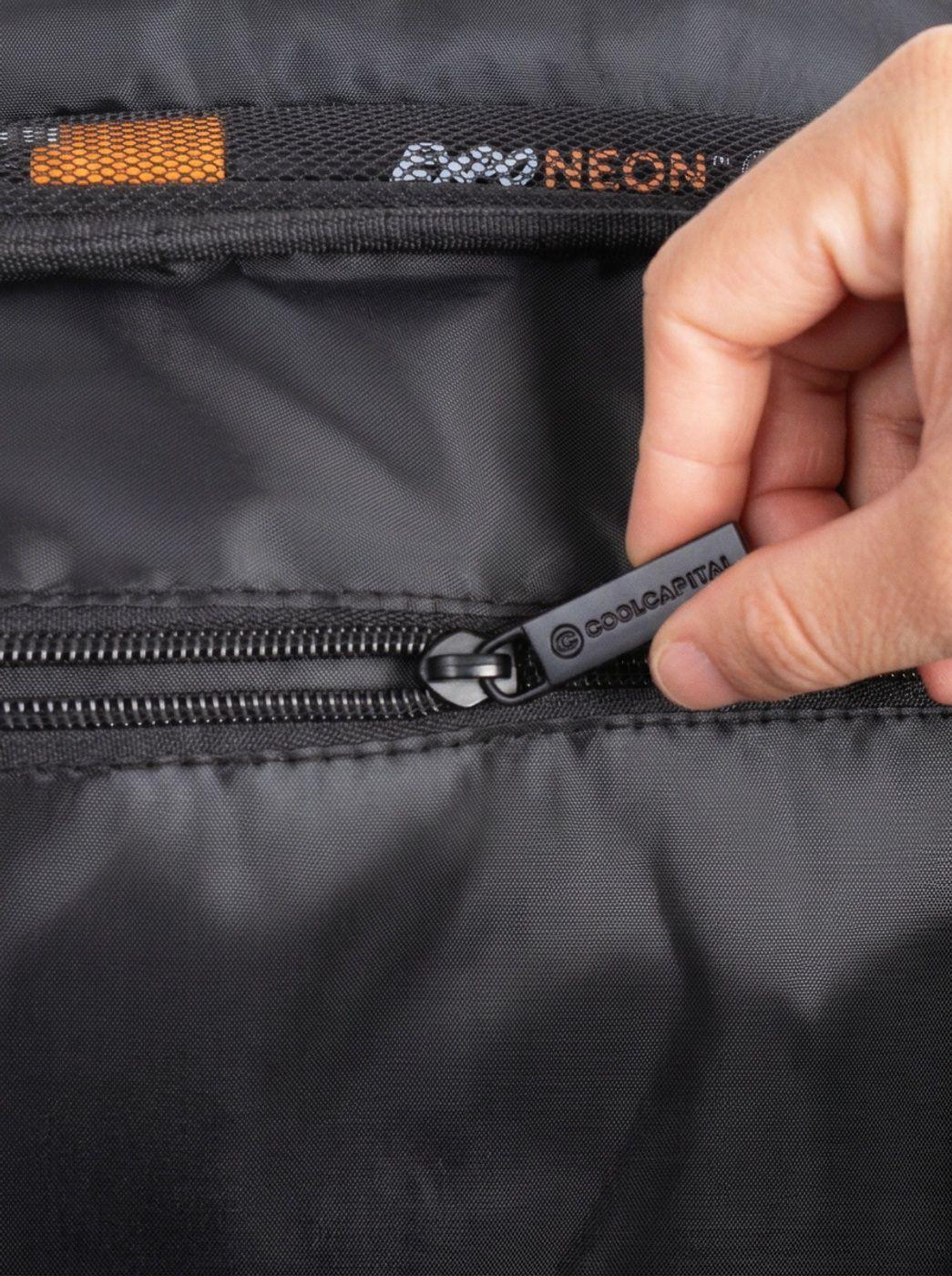 Mochila Cool Capital GOAT 15 6 Negra Urbana Uso Diario-7