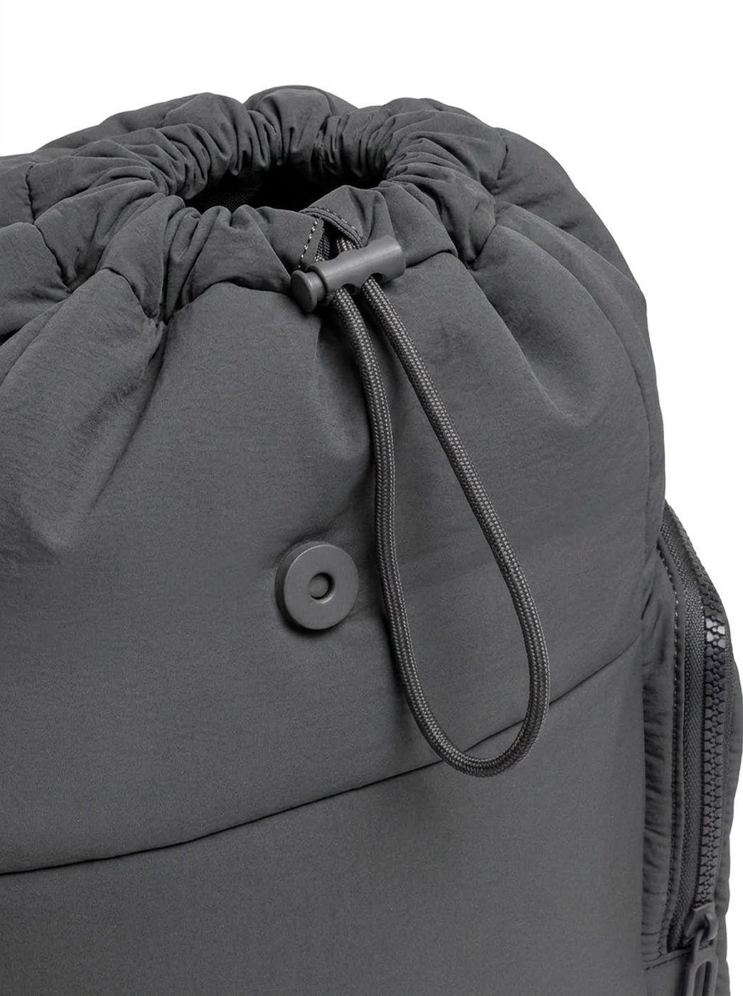 Mochila Cool Capital ONNA 15 Gris Urbana Para Uso Diario-6