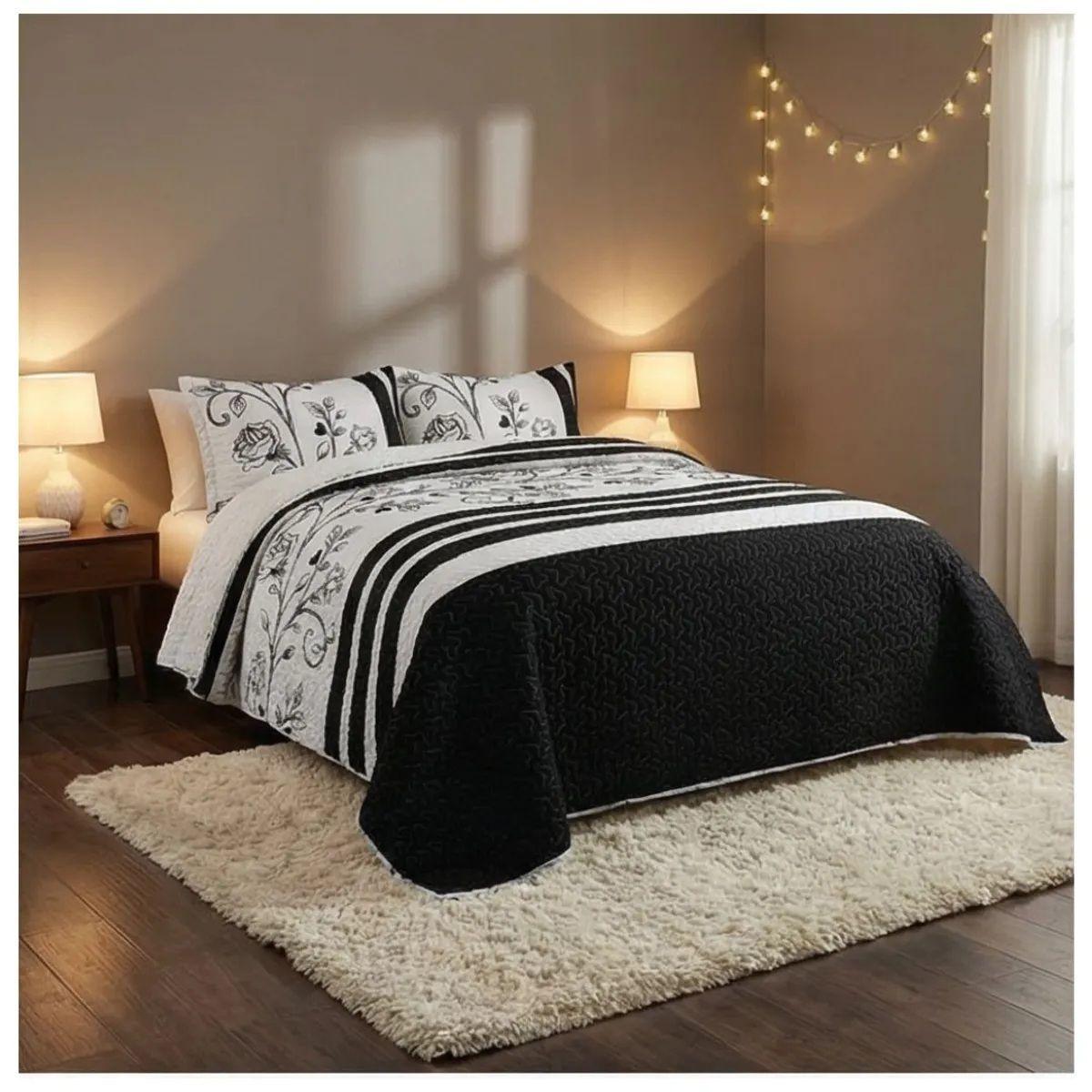 Cubrecama sherpa King Negro Blanco Rosas M950-2