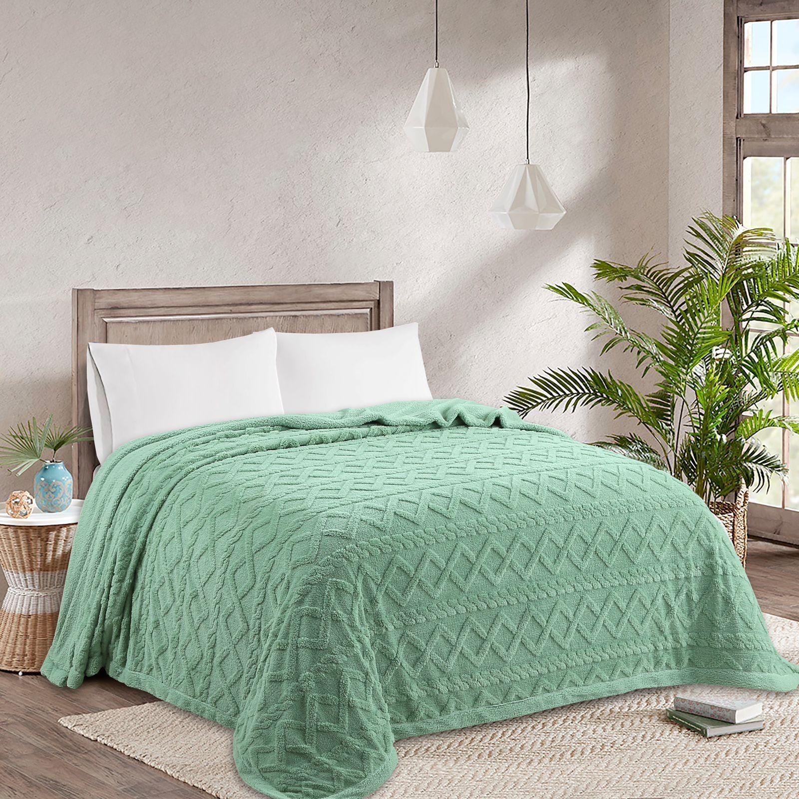 Frazada Térmica 2 plazas  100% poliéster Verde Claro-1