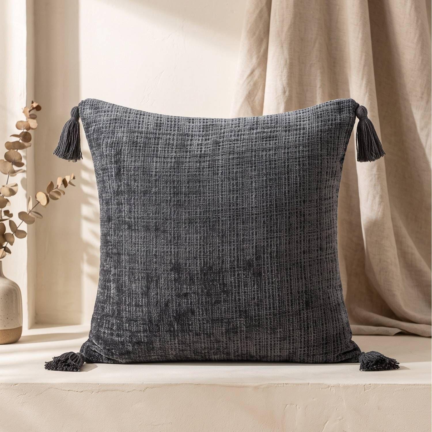 Set 2 Fundas de Cojín Chenille con Borlas Gris 45x45 cm Colección Capri Linosa-0