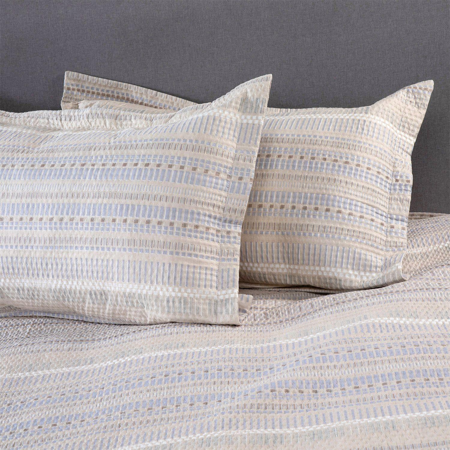 CUBRECAMA ESTAMPADO BEIGE 2.5 PLAZAS-2