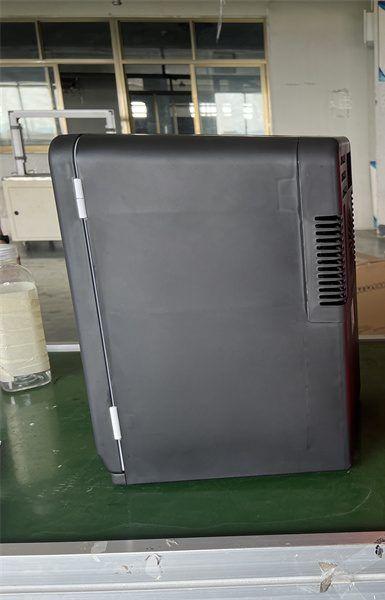Mini Cooler de Escritorio 14L Negro-0