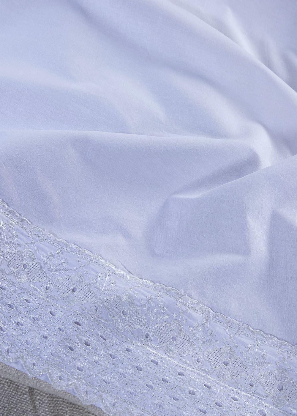 JUEGO DE SABANA BRODERIE BLANCA  KING 144 HILOS-2