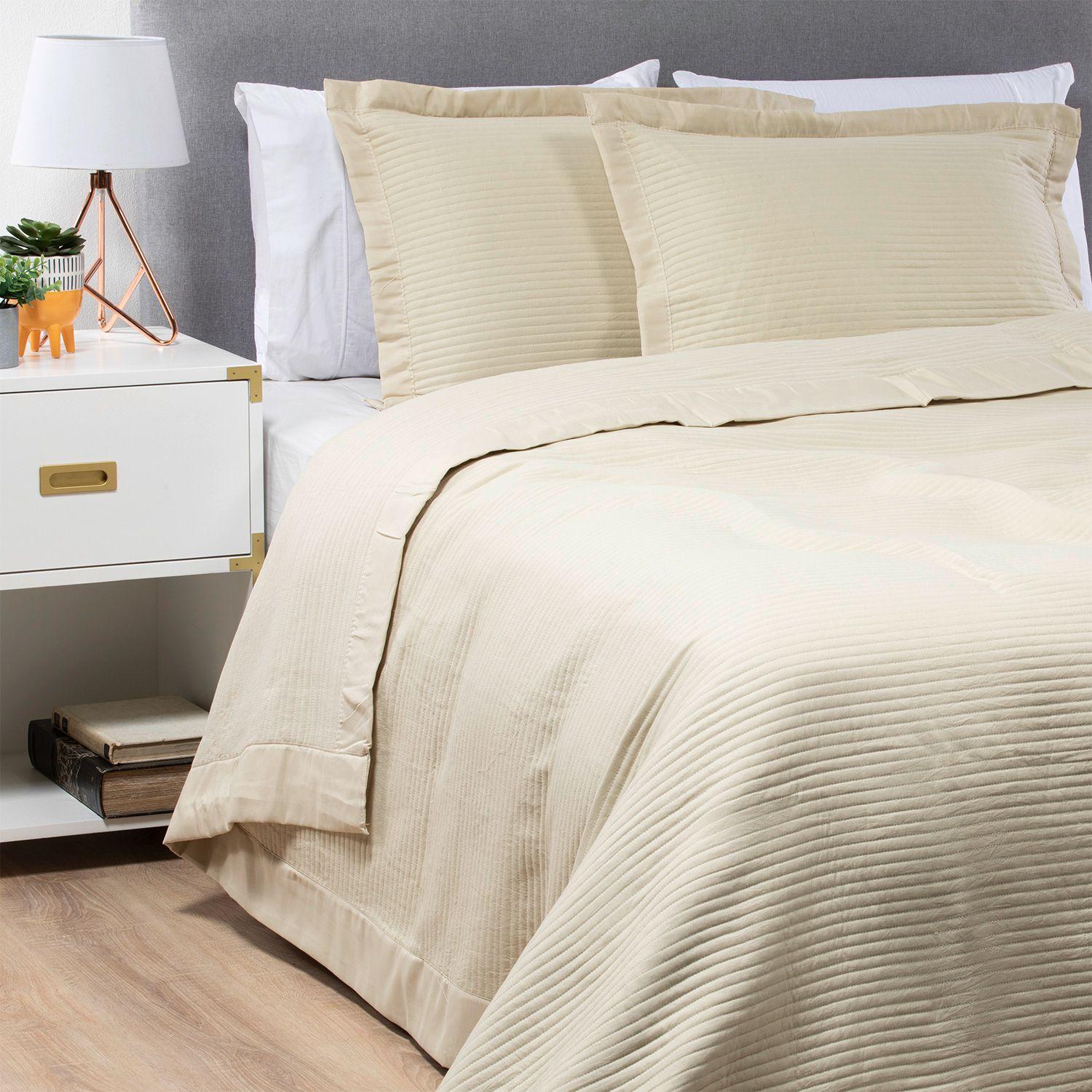 CUBRECAMA BORDADO PREWASH KING CREMA-3