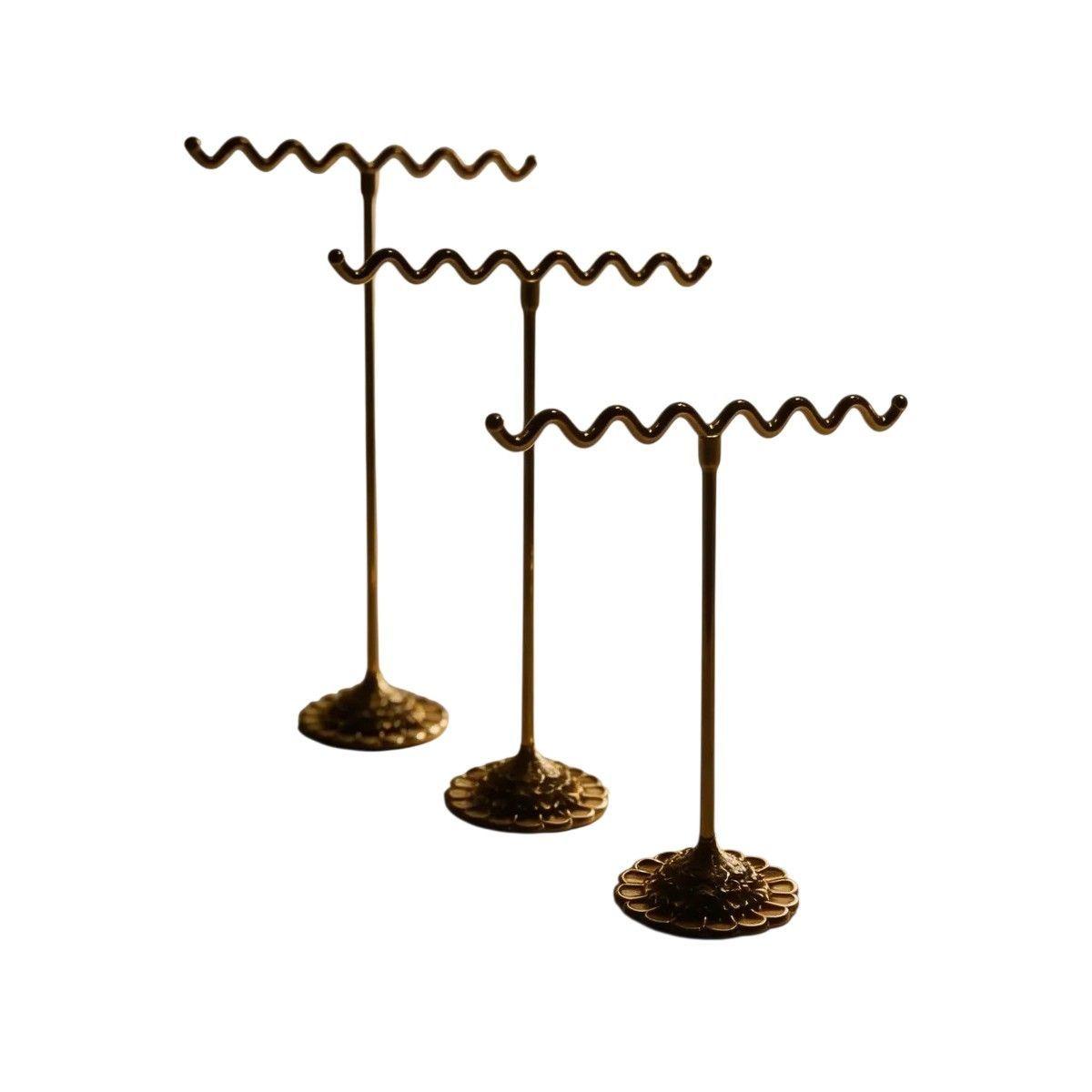 Pack 3 Soportes Dorados Para Exhibici n De Joyas-0