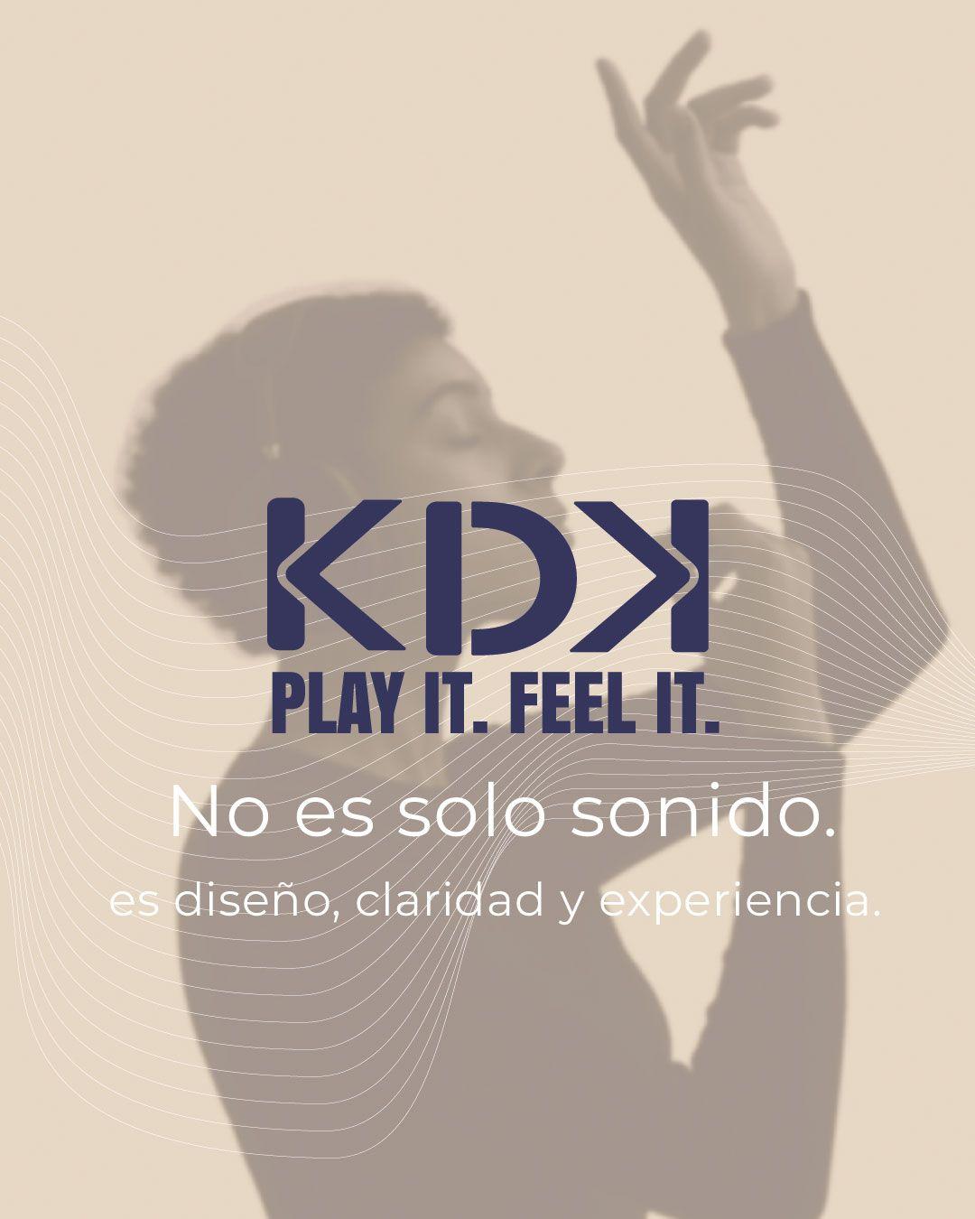 Parlante Mini Bluetooth KDK Spark 5W Naranjo-8