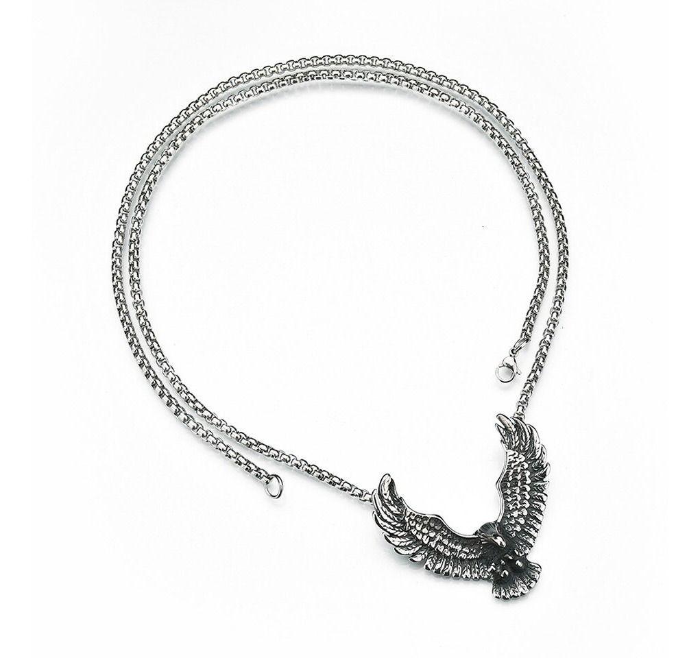 Collar Aguila Titanio Hombre Moda Masculina 2021-2