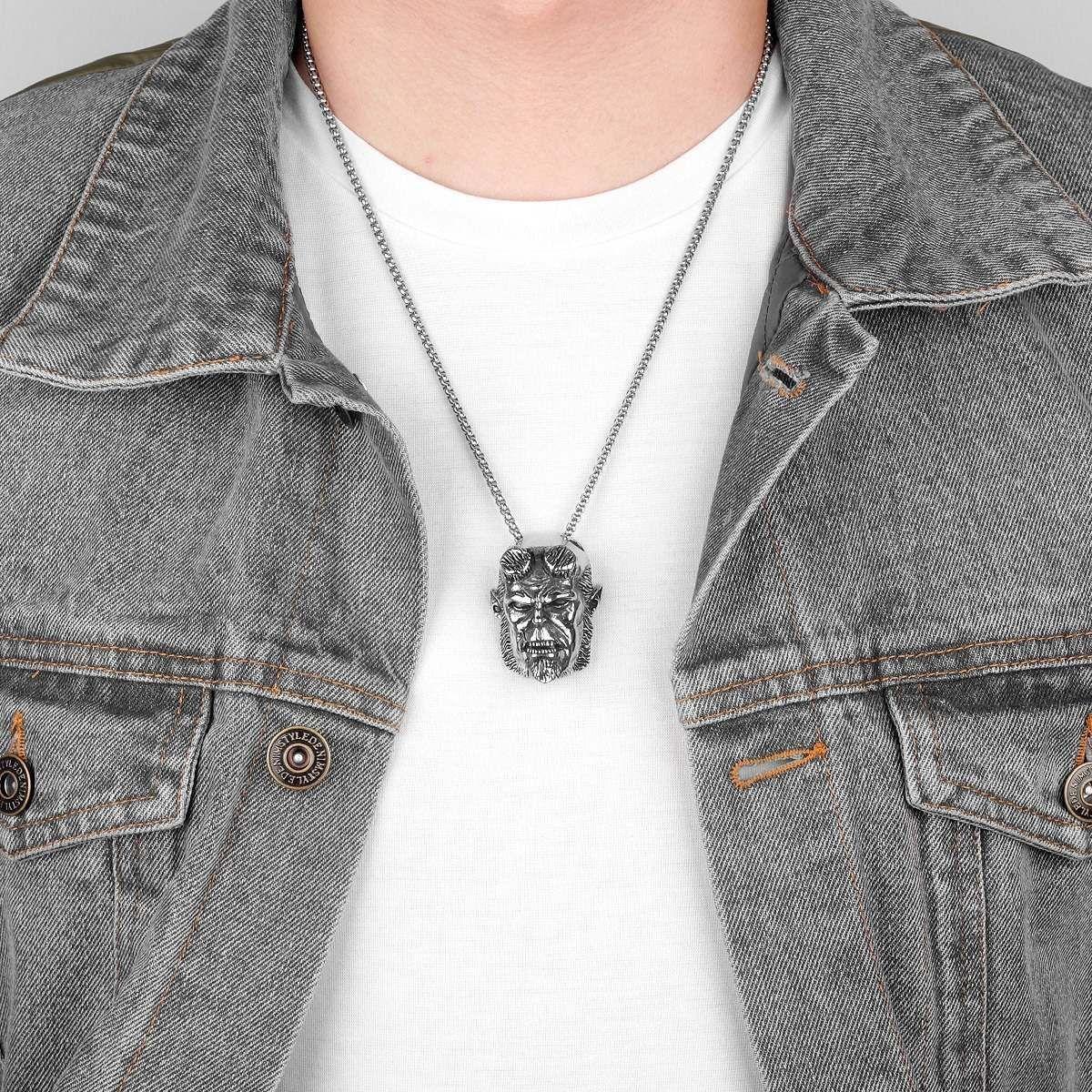 Collar Hellboy Titanio Silver Space Hombre Mujer-2
