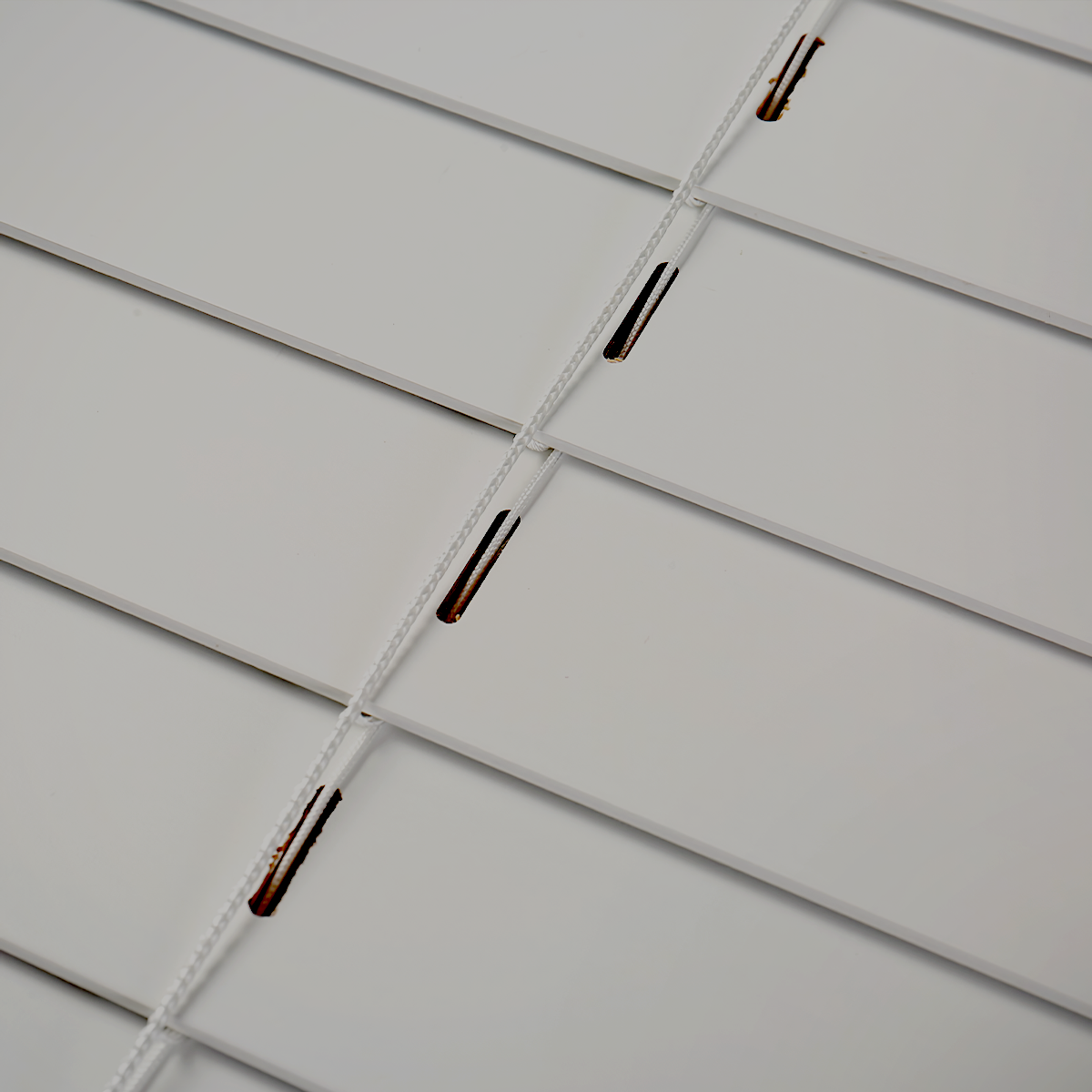 Persiana Imitación Madera 50 MM 120X165 Cm Gris Claro Aura-5