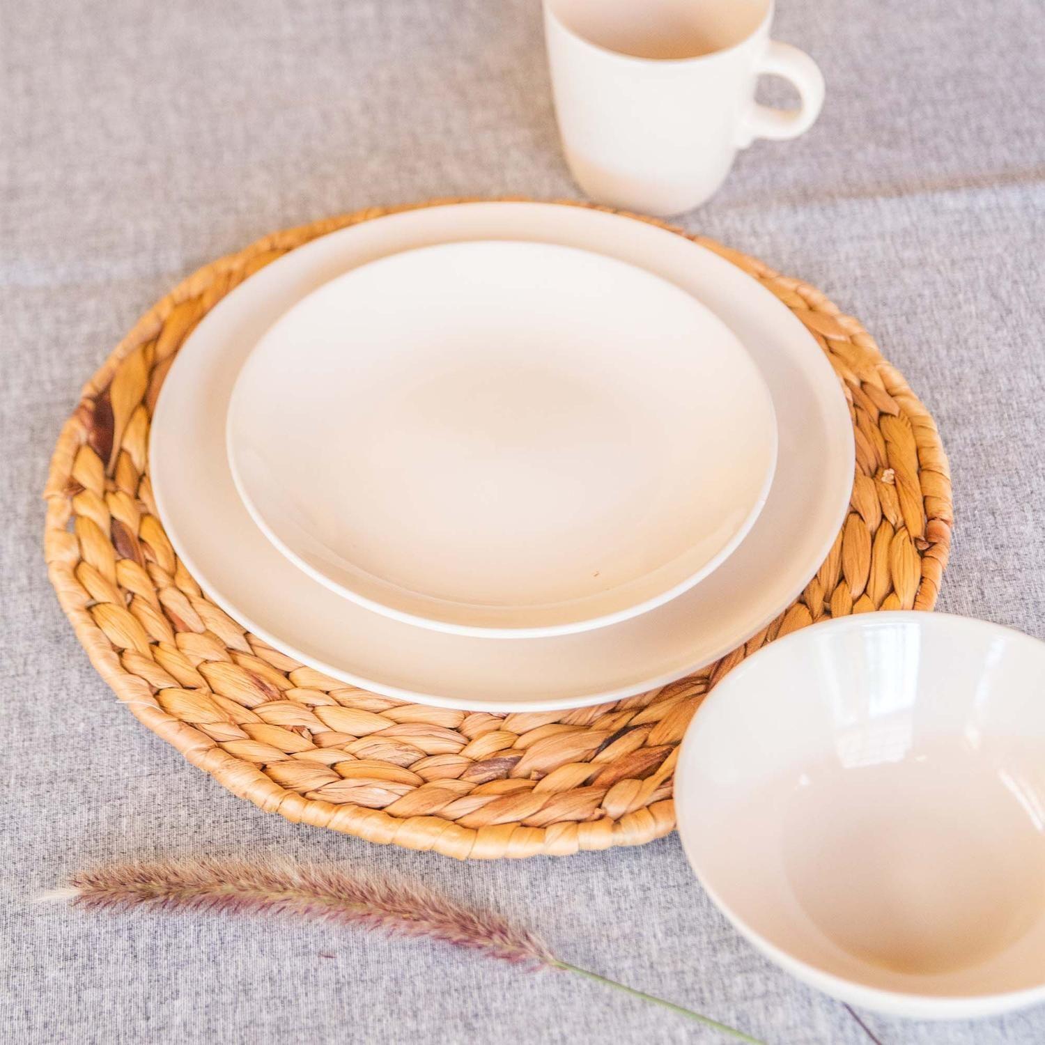Set Juego de loza Cerámica 16 piezas Vajilla Blanca y Mantel antimanchas Eucalipto 130x180-2