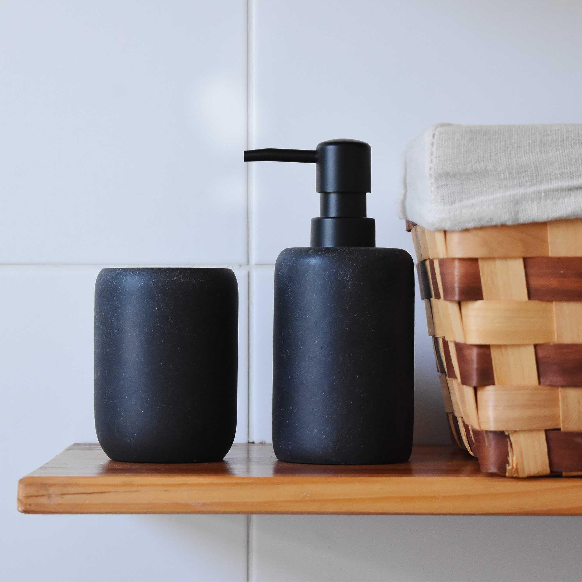 Set 2 accesorios de baño Dispensador de jabón y Vaso Noir-2