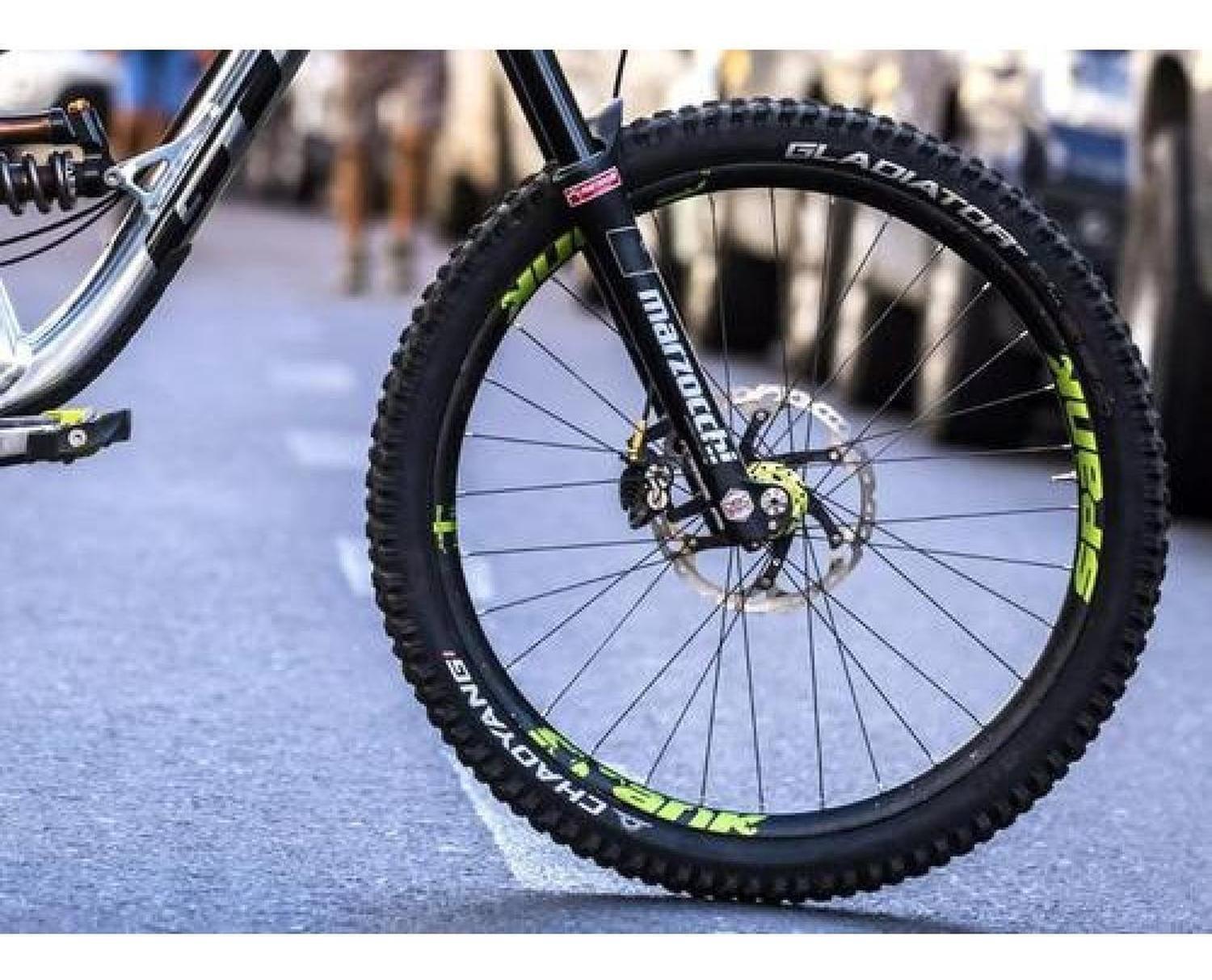 Neumático Chaoyang Gladiator 29x2.35 2c Mtb Enduro Kevlar Negro-2