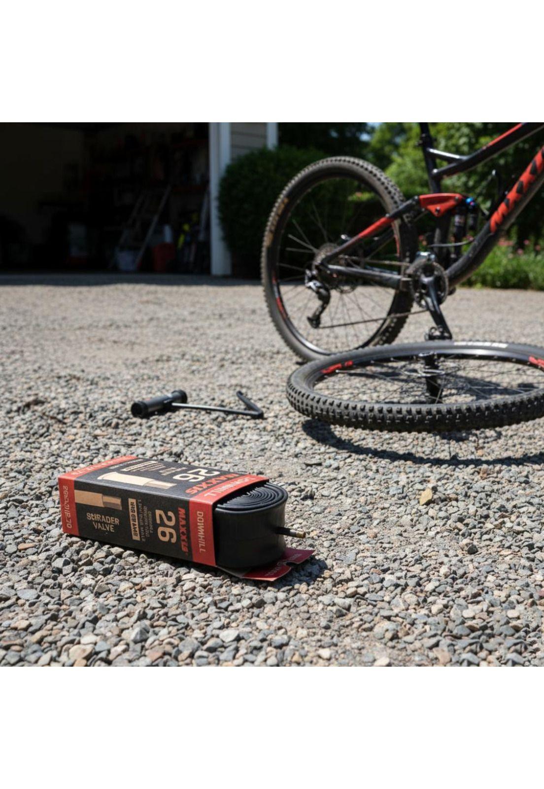 Cámara Maxxis Downhill 26x2.50/2.70 Válvula Auto-3