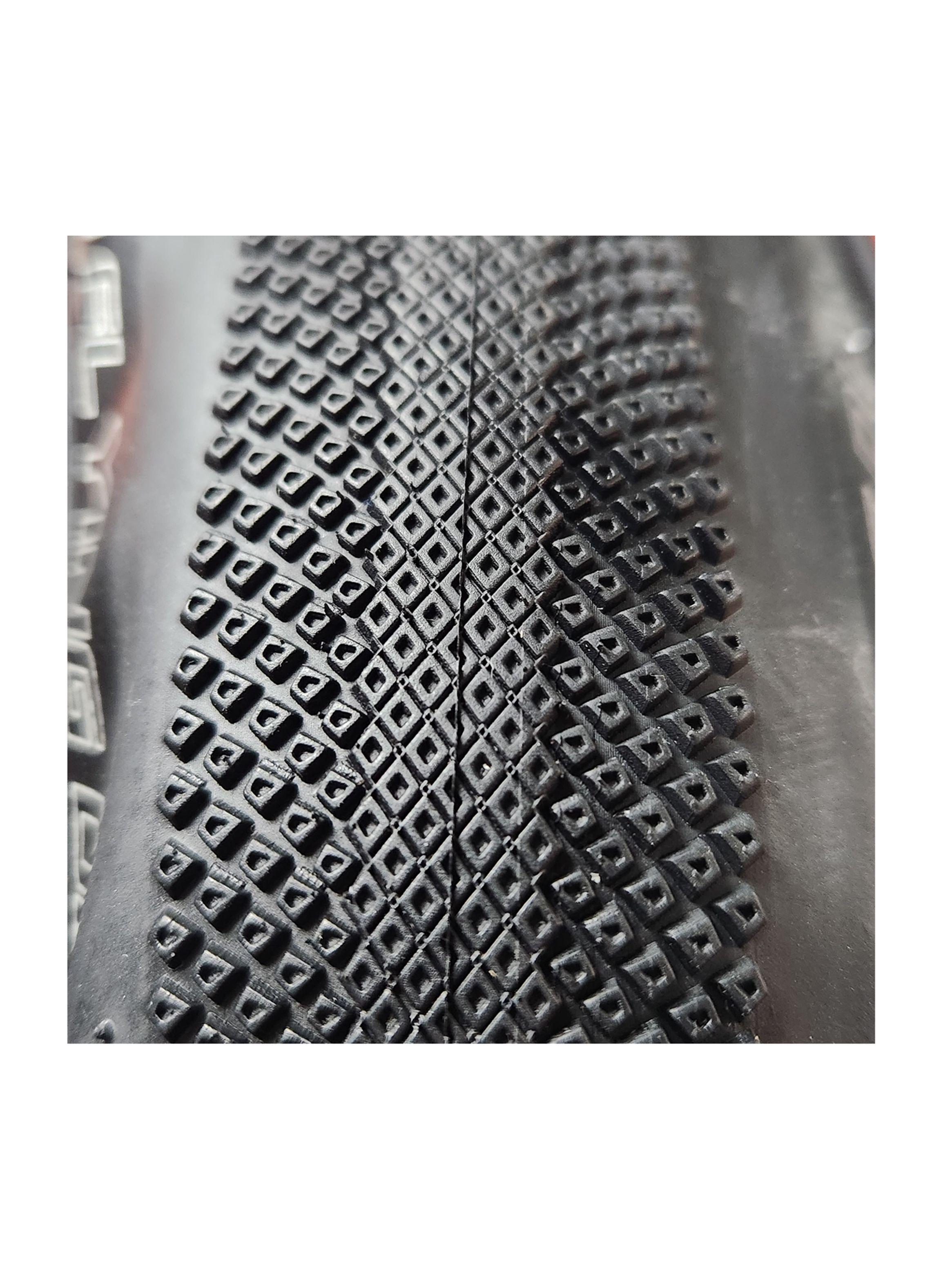 Neumático Chaoyang Flying Diamond 700x35c Gravel Kevlar-4