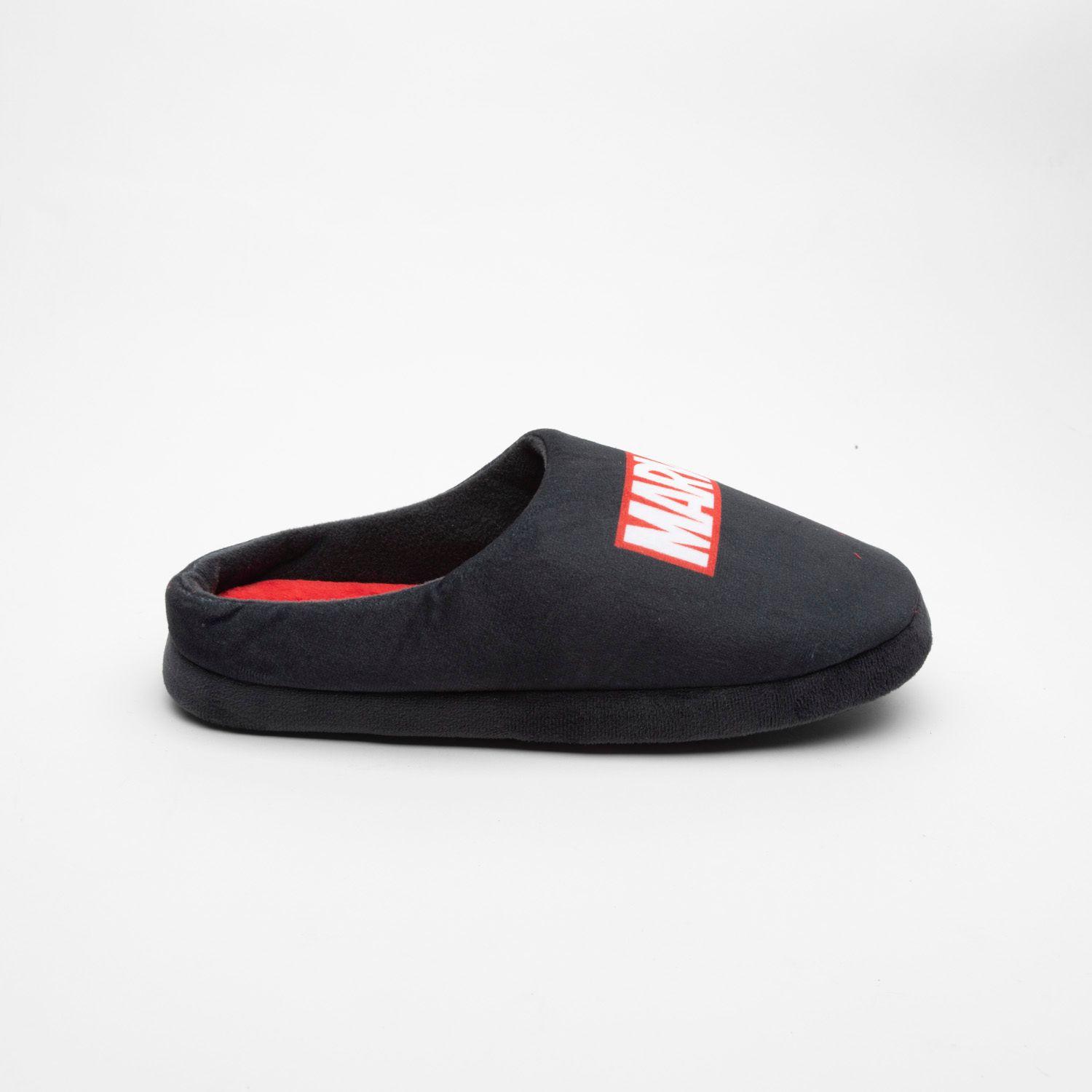 Pantufla Hombre Logo Negro Marvel-2