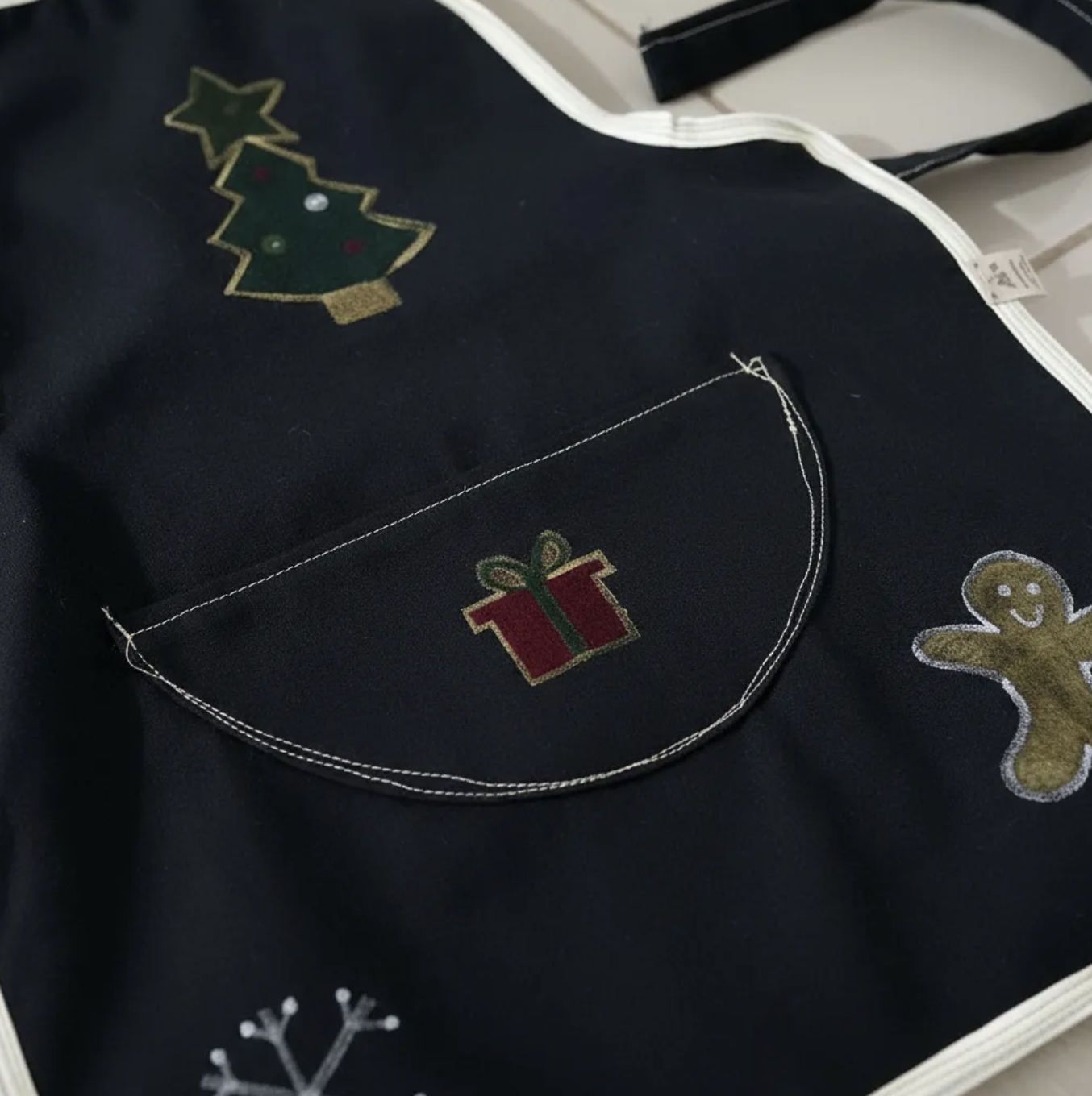 Delantal cocina navidad niño/a 3 a 7 años Impermeable producto nacional-2