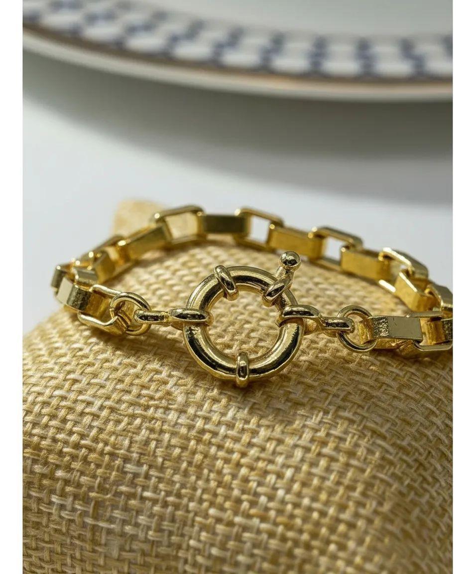Pulsera cadenetas y timón enchapada en oro de 18k-7