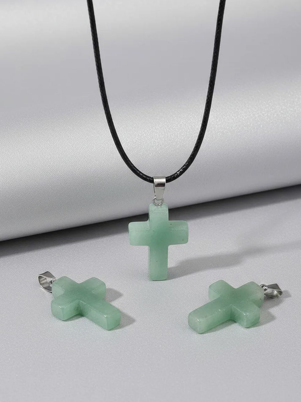 Collar cruz de piedra aventurina para niños ajustable-2